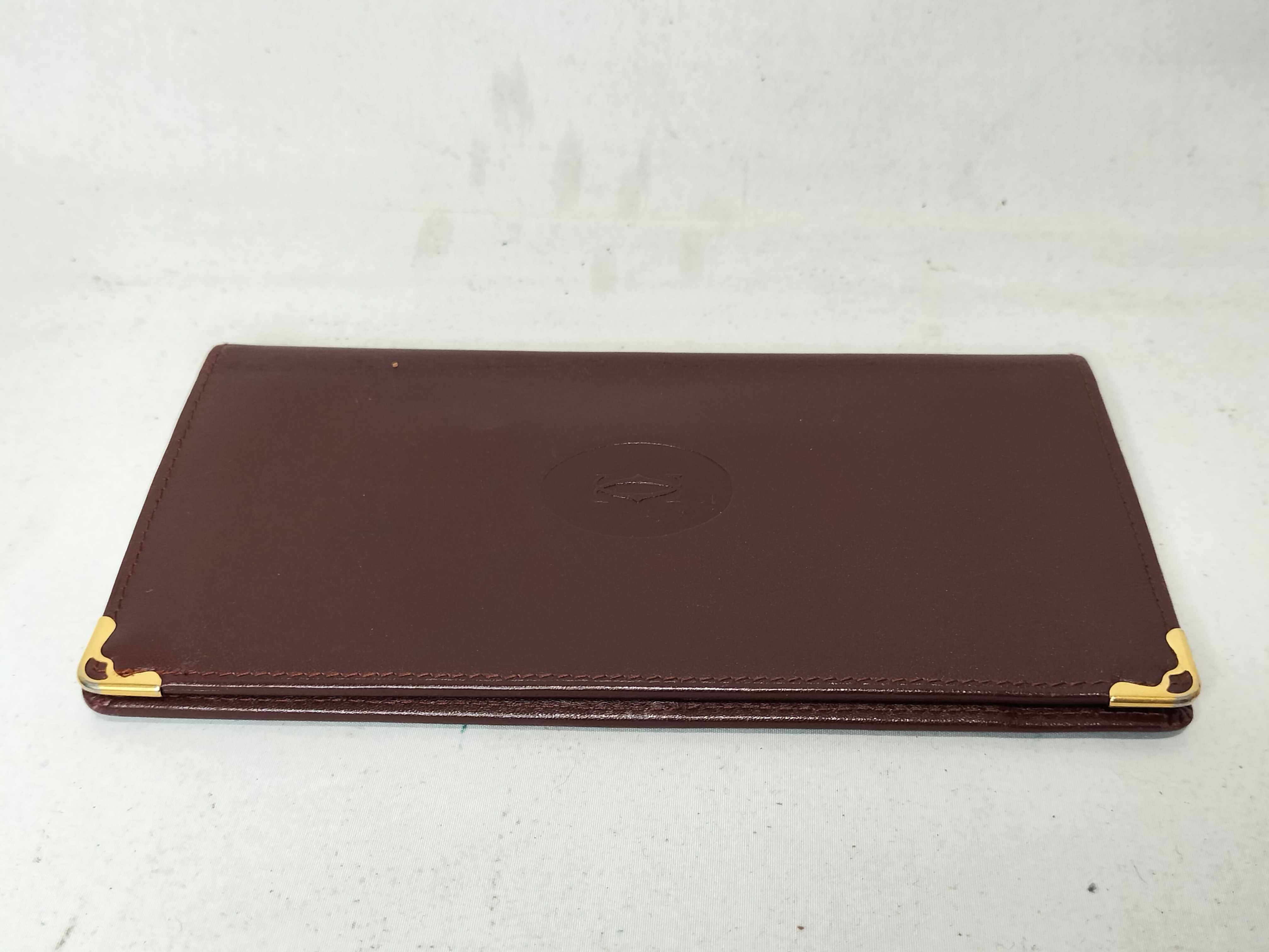 Must Wallet and other accessories — view 5