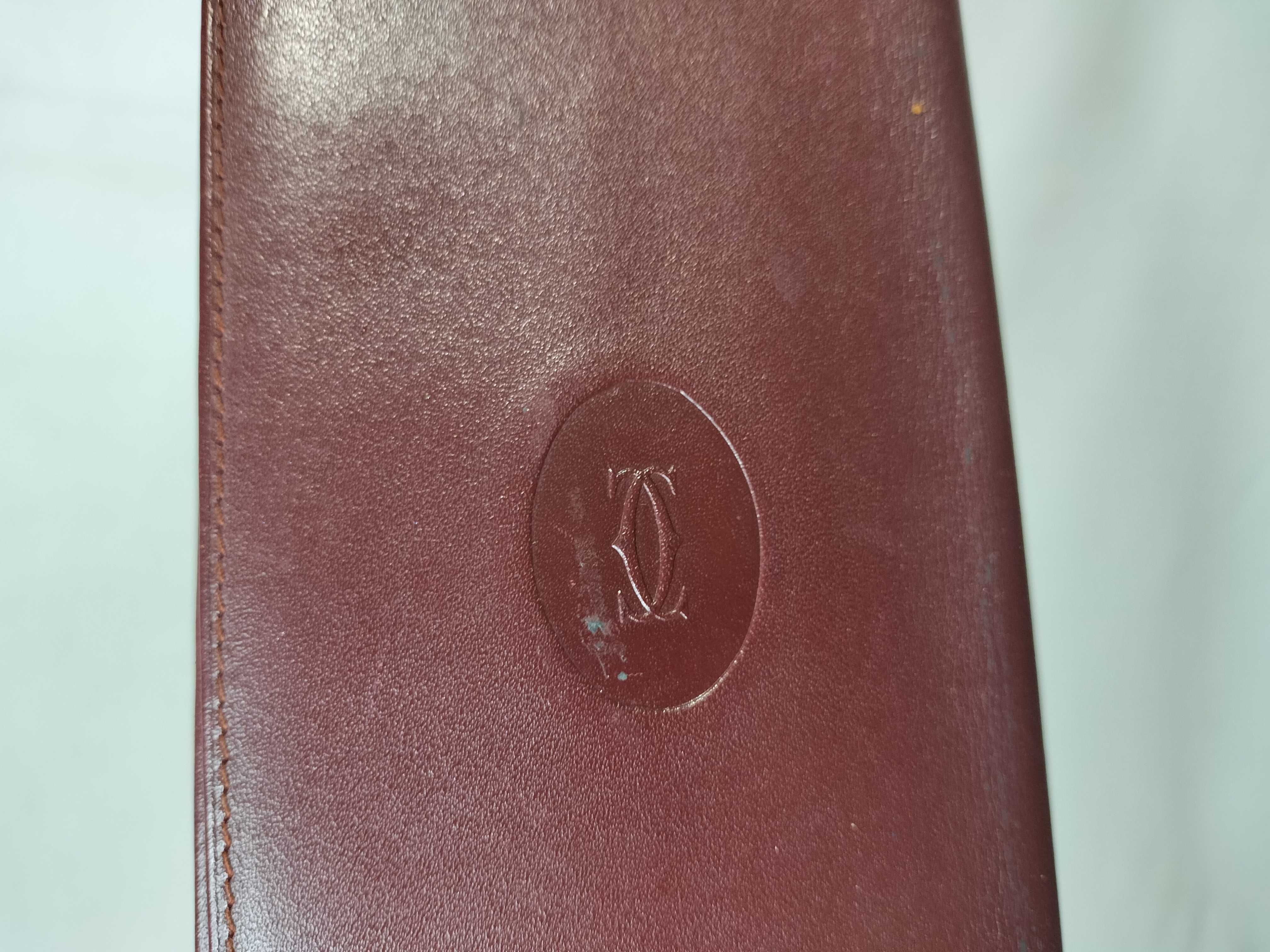 Must Wallet and other accessories — view 6