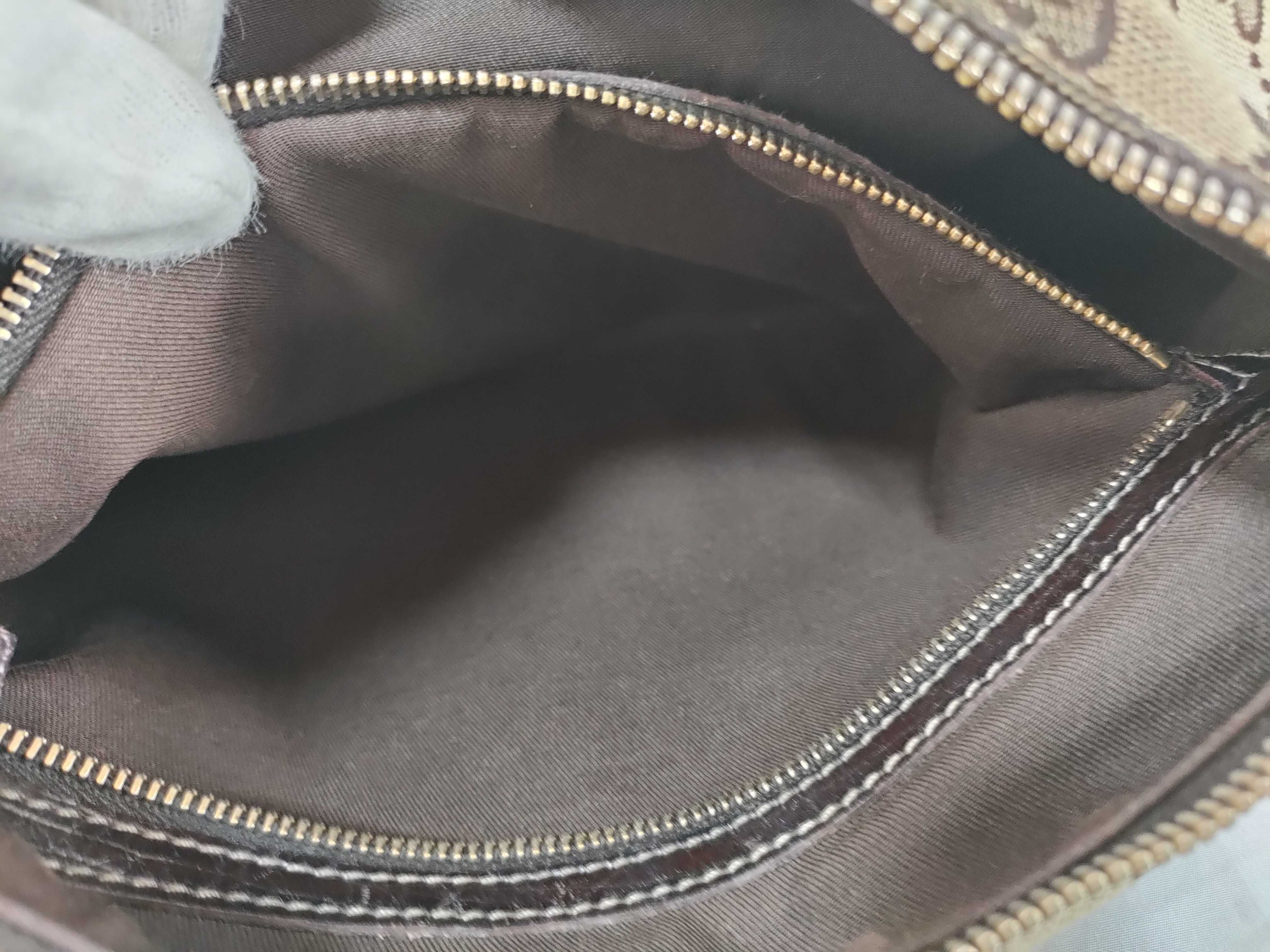 GG Canvas One-Shoulder Bag, Canvas, Beige Shoulder Bag — view 11