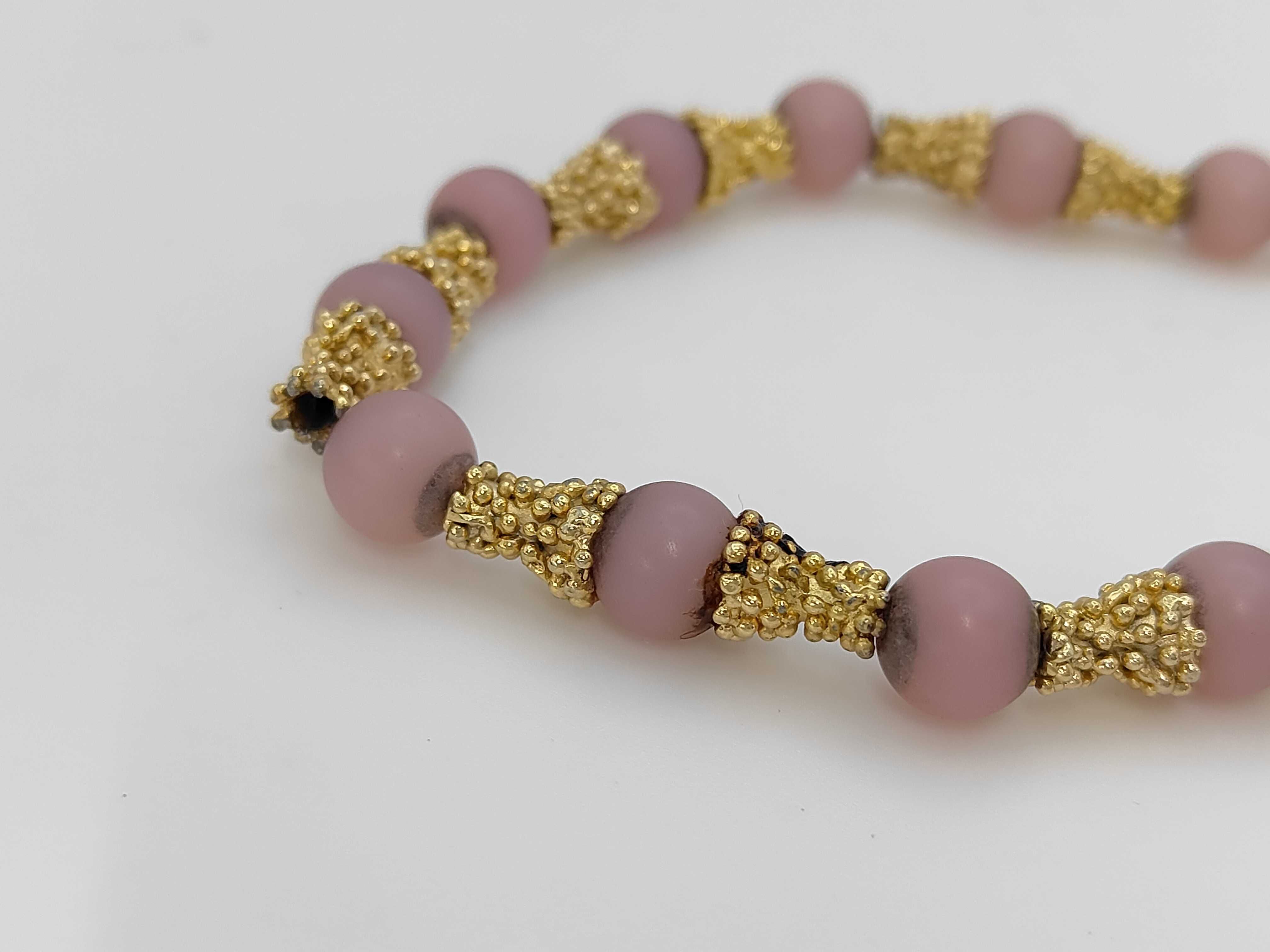 necklace — view 2