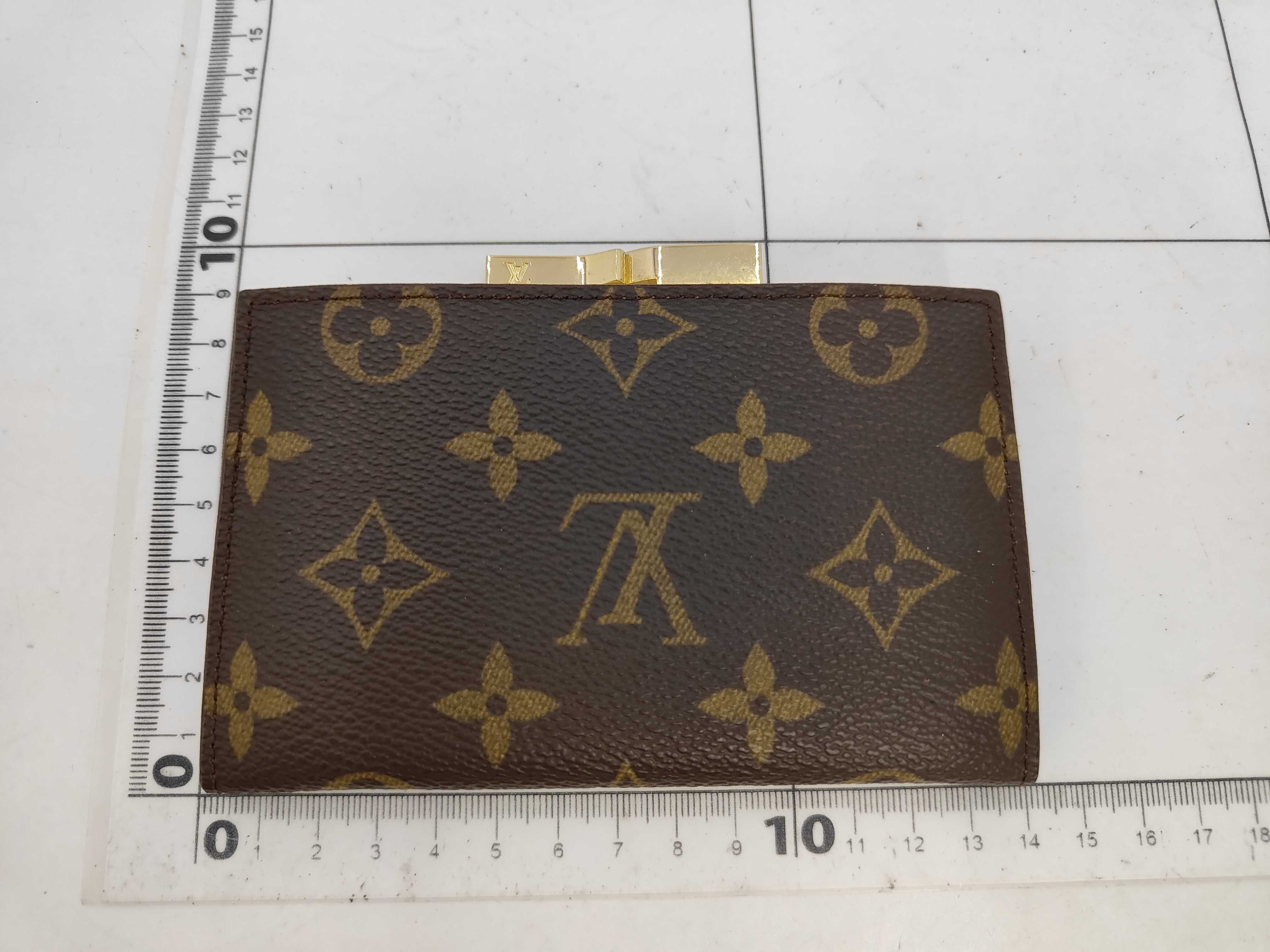 Monogram Compact Wallet SD0977 USA Limited Edition Wallet — view 2