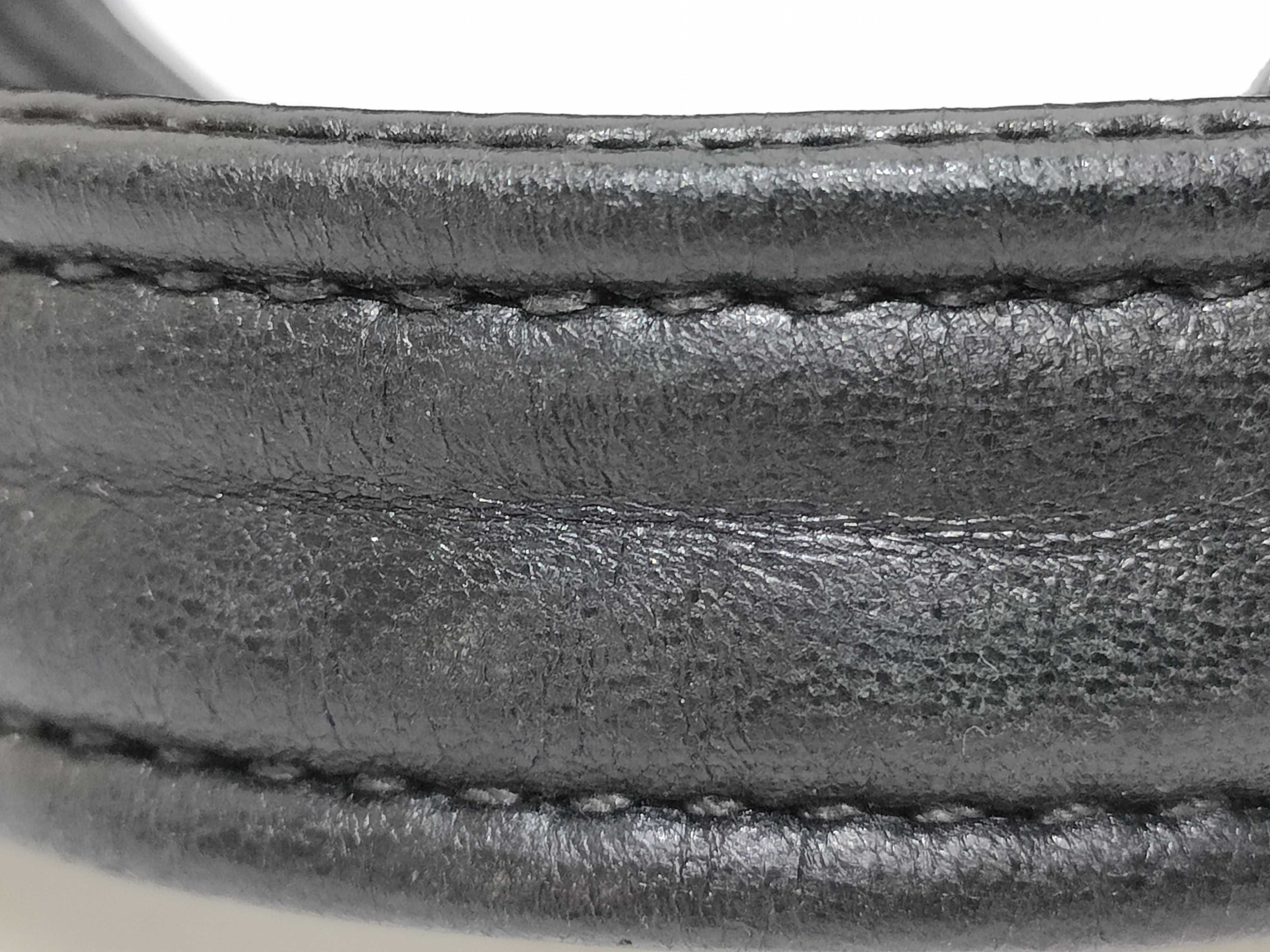 handbag — view 4