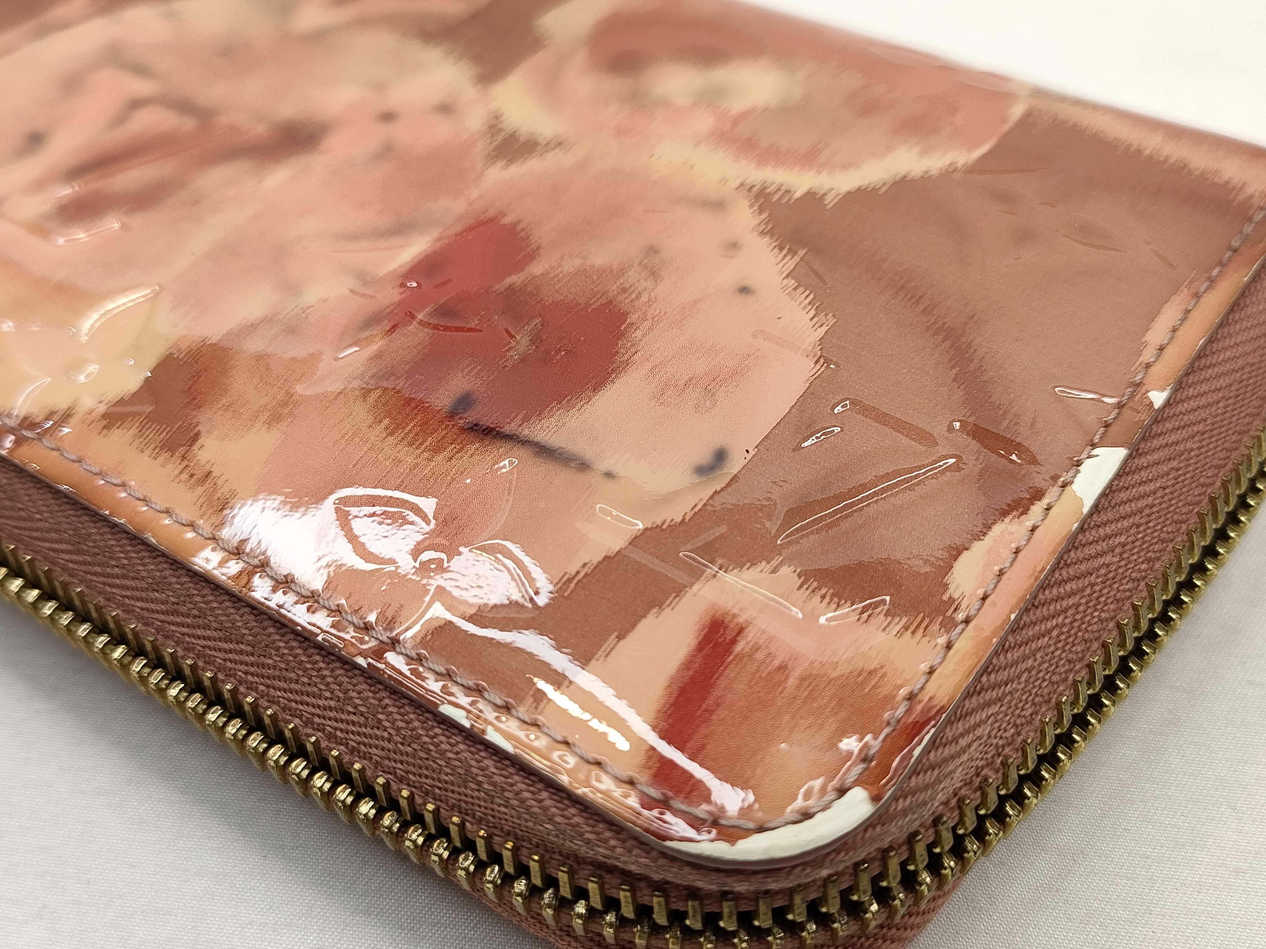 Vernis Louis Vuitton Monogram Vernis Ikat Flower Zippy Wallet — view 15