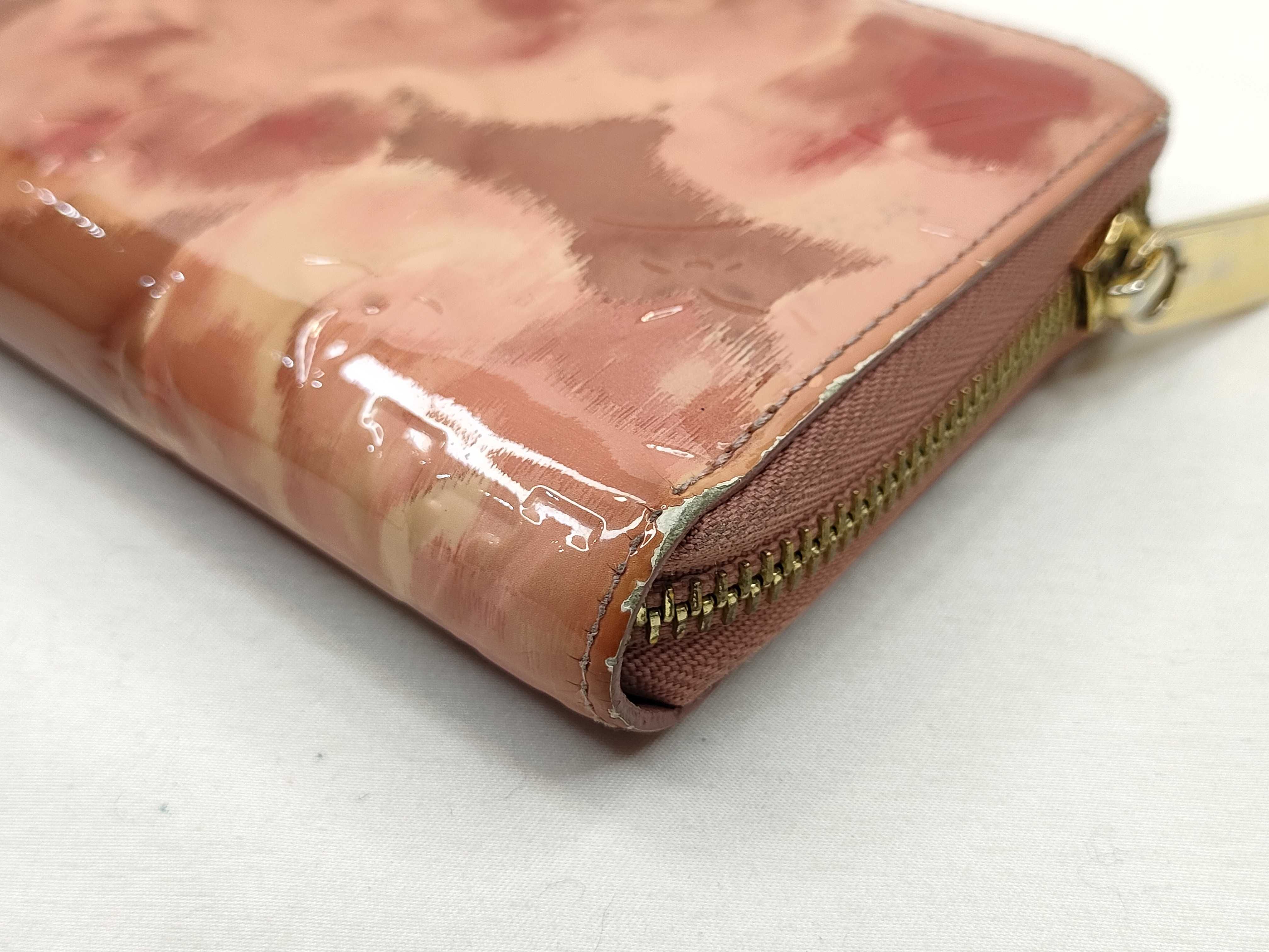 Vernis Louis Vuitton Monogram Vernis Ikat Flower Zippy Wallet — view 3