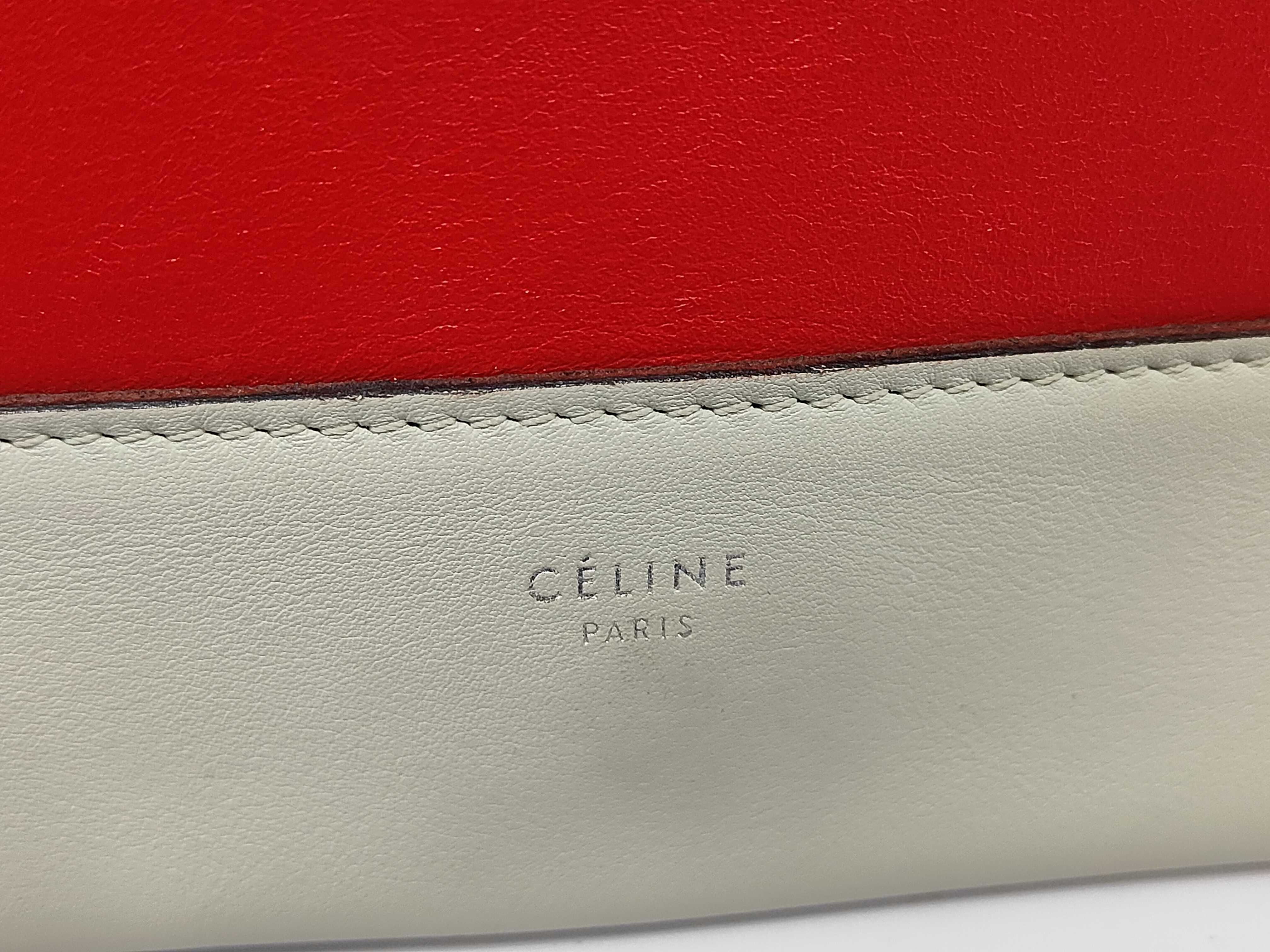 Frame Medium Leather Shoulder Bag — view 13