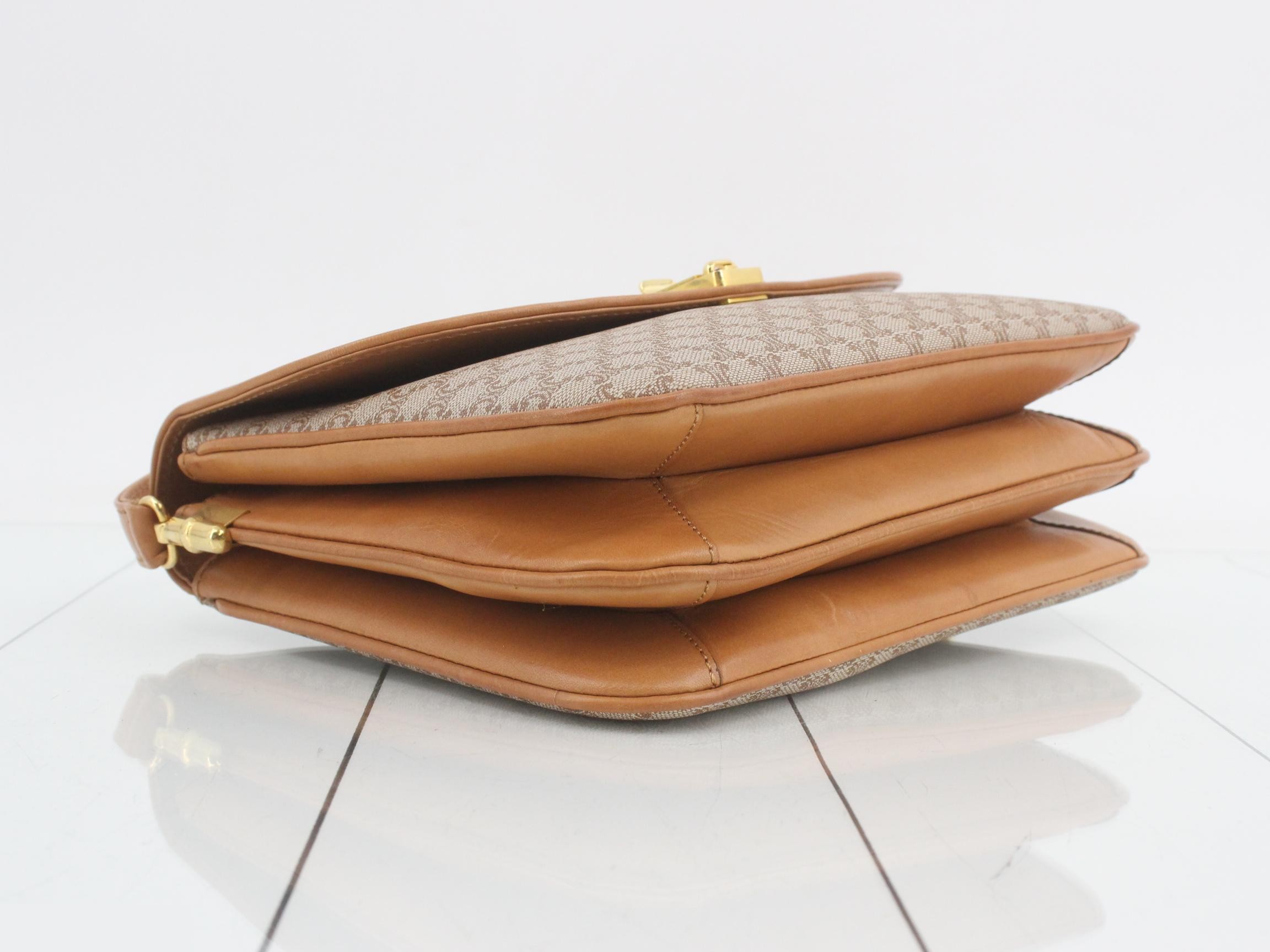 White Macadam Vintage Shoulder Bag — view 5