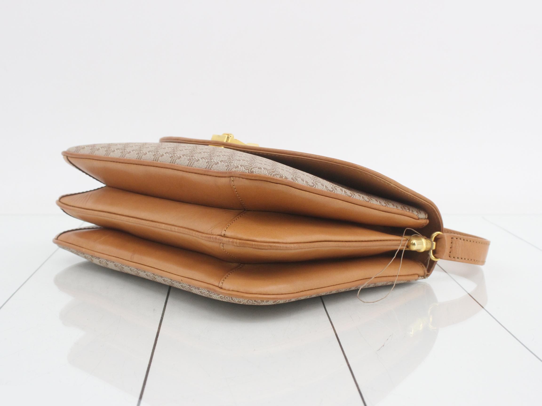 White Macadam Vintage Shoulder Bag — view 6
