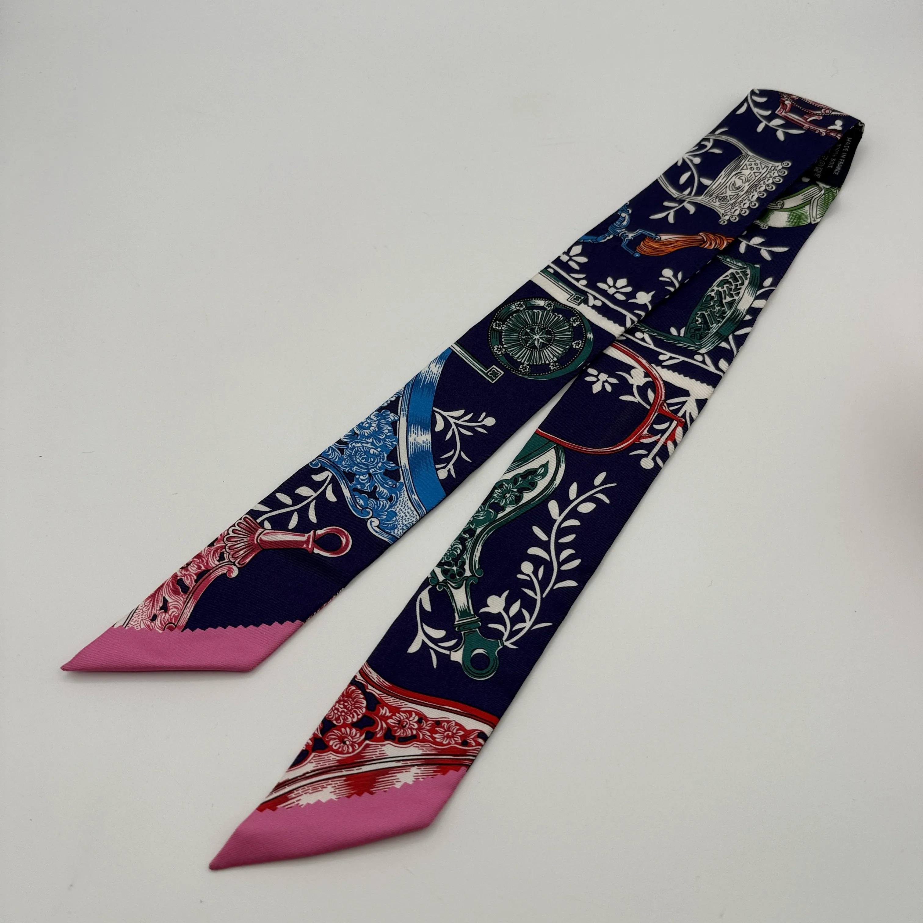 Twilly and other accessories — view 3