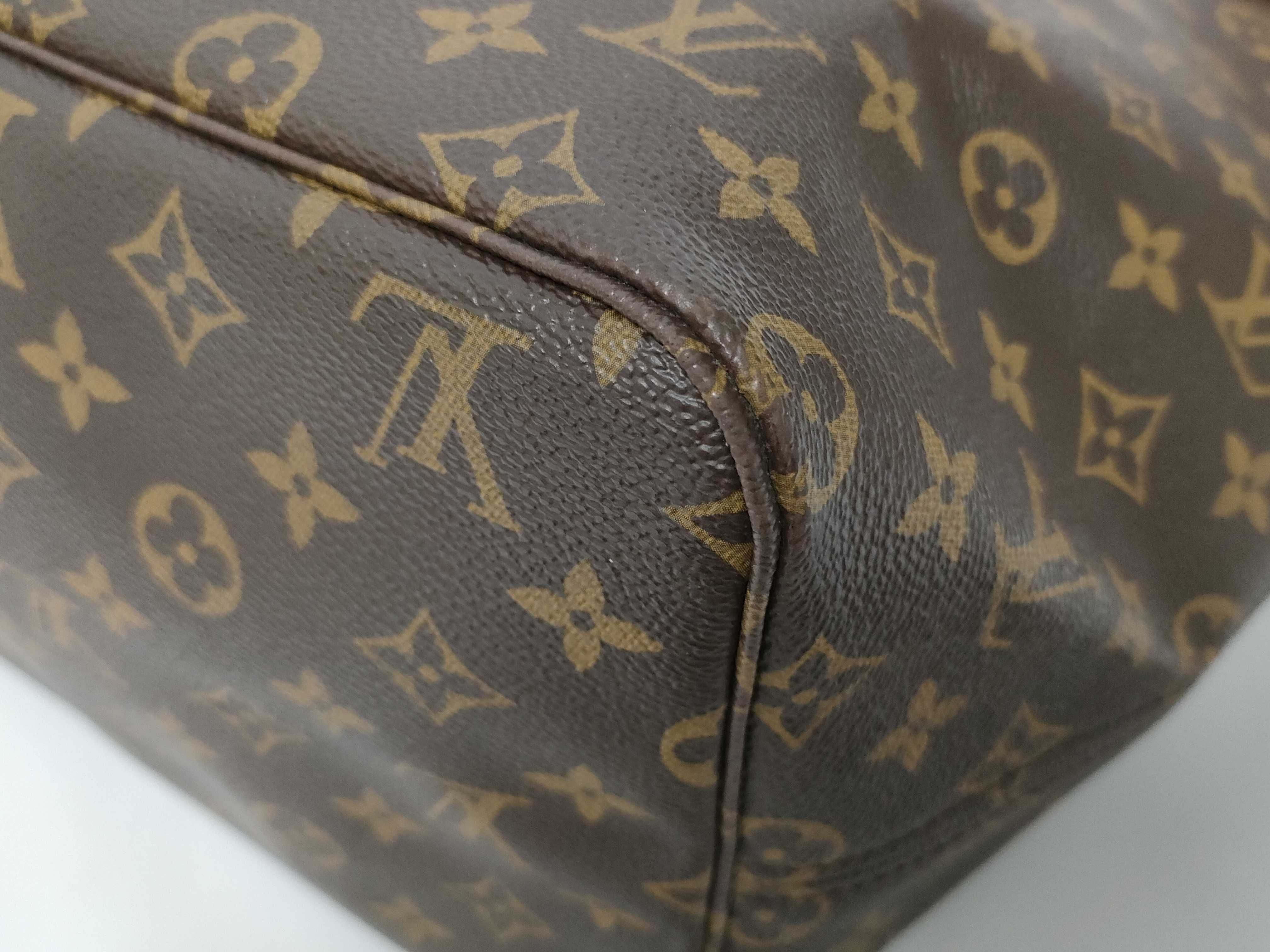 Monogram Louis Vuitton Neverfull GM M41179 Tote Bag — view 4