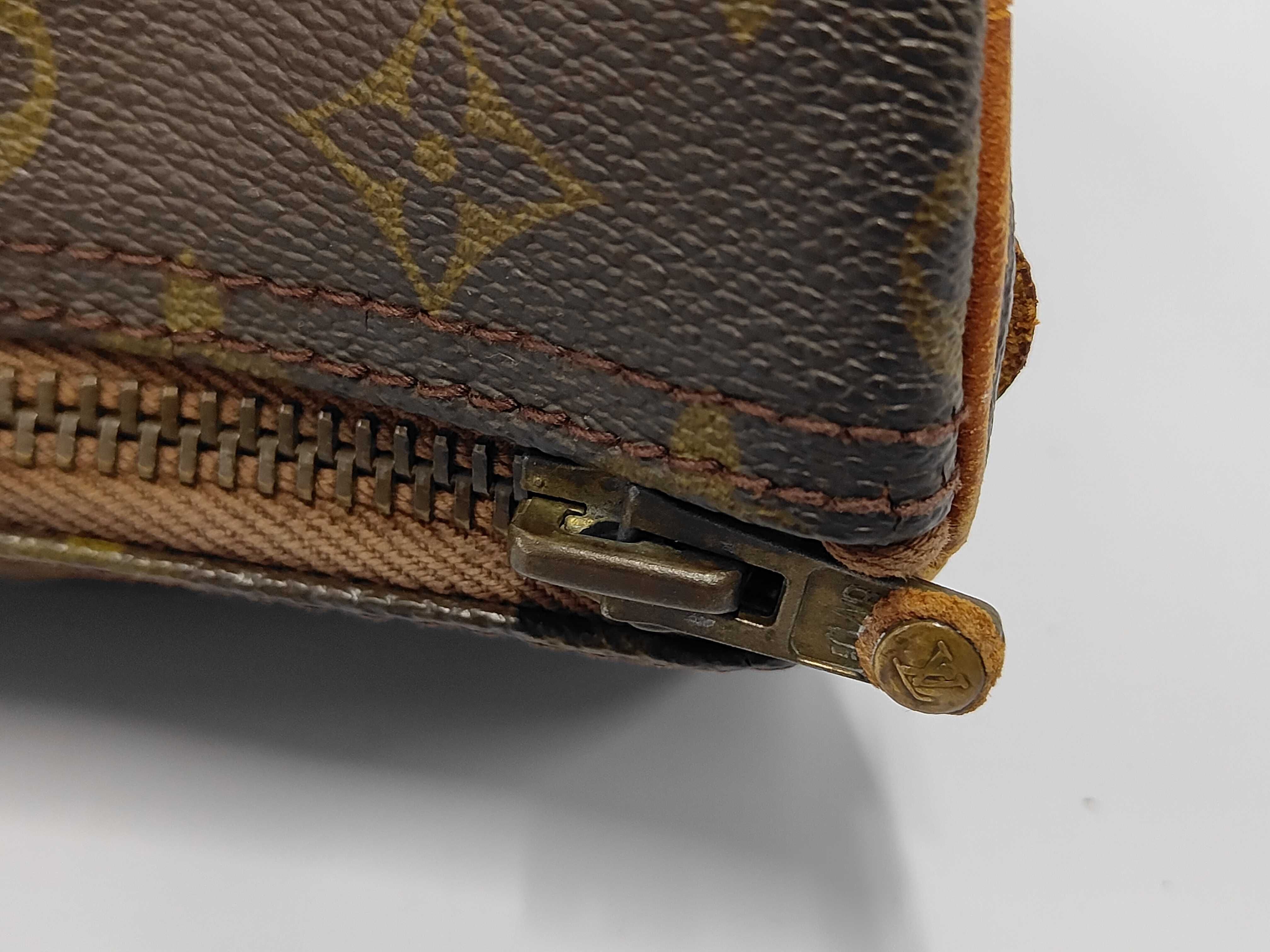 Monogram M41428 Keepall 45 Boston Bag — view 11