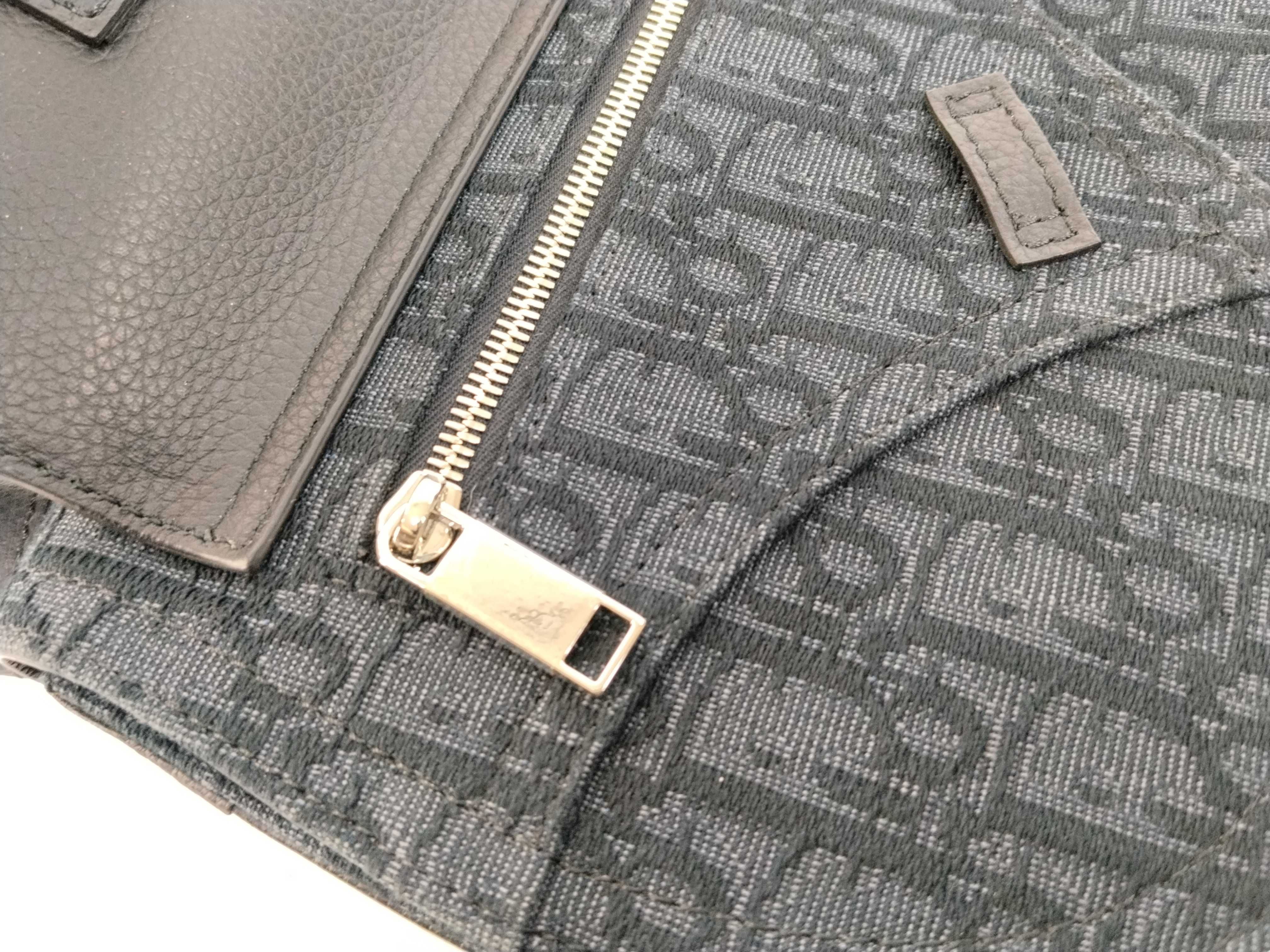 BAG OBLIQUE SADDLE MESSENGER SHOULDER CROSSBODY Shoulder Bag — view 13