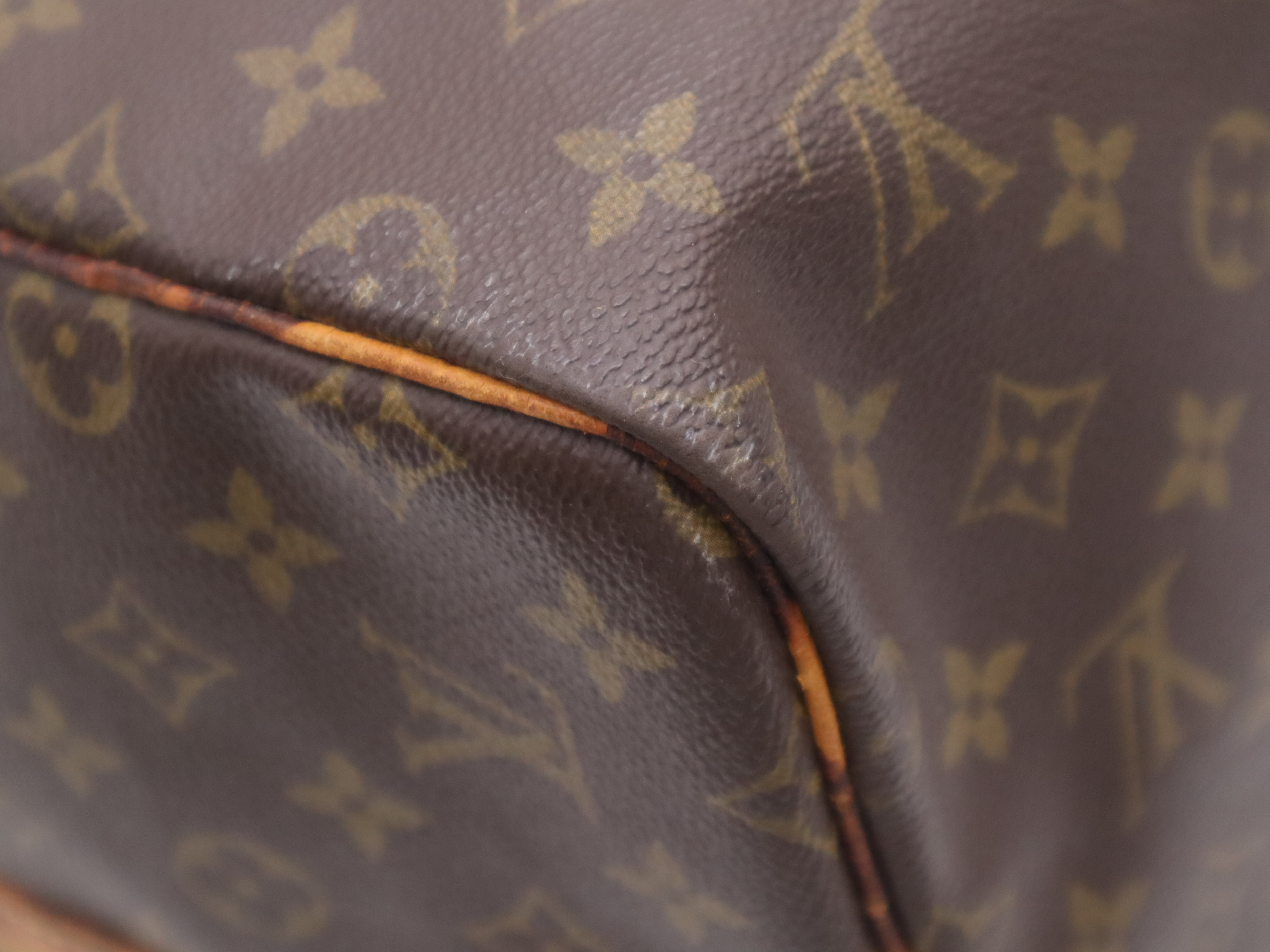 M41414 Monogram Keepall Bandoulière 55 Boston Bag with Shoulder Strap — view 12