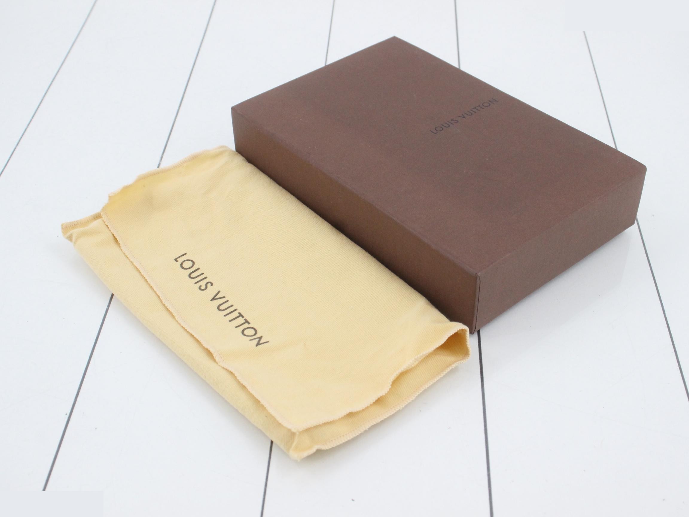 Monogram Portefeuille Sarah Bi-fold Wallet — view 5