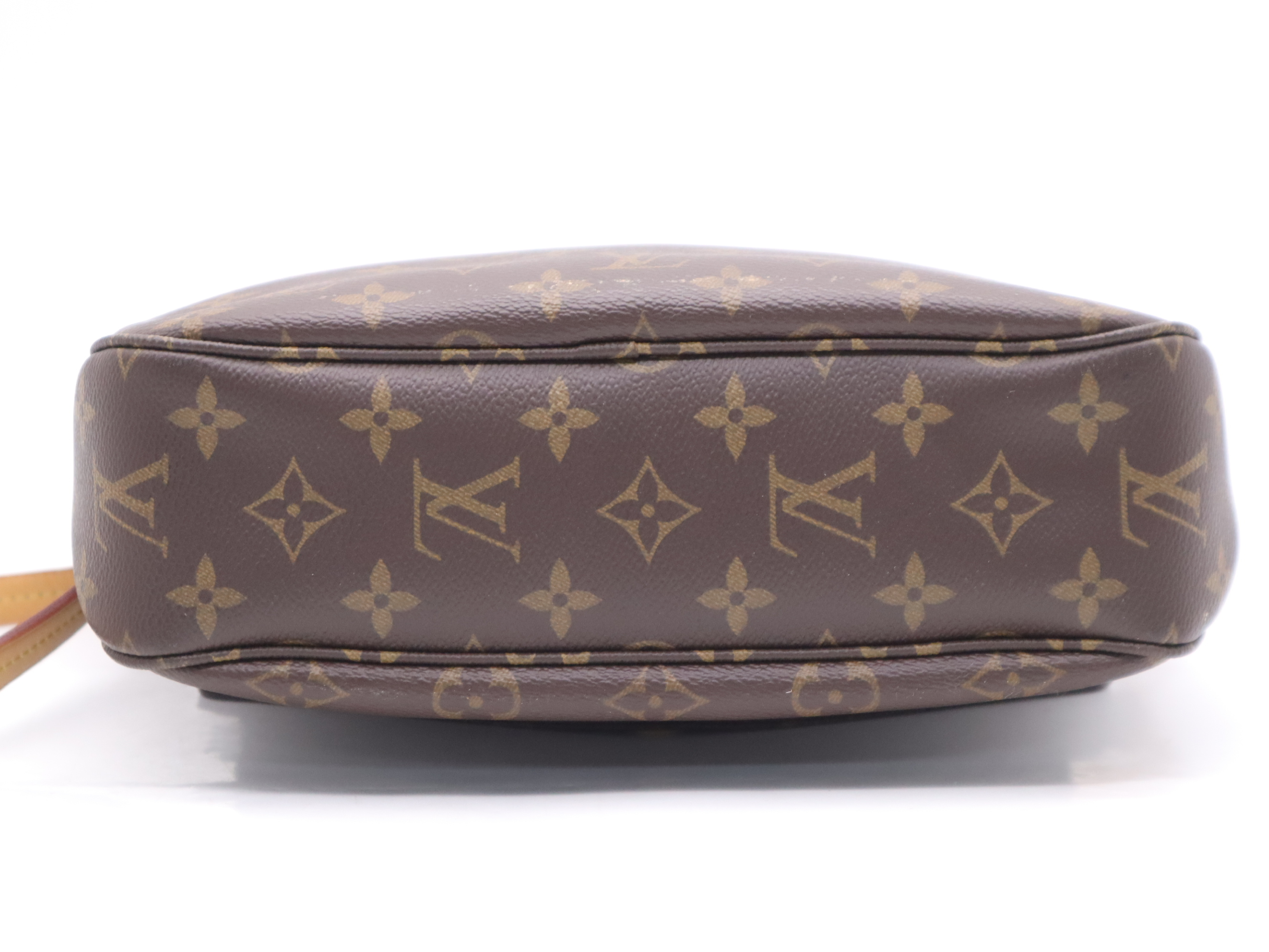 M41679 Monogram Mabillon Shoulder Bag — view 4