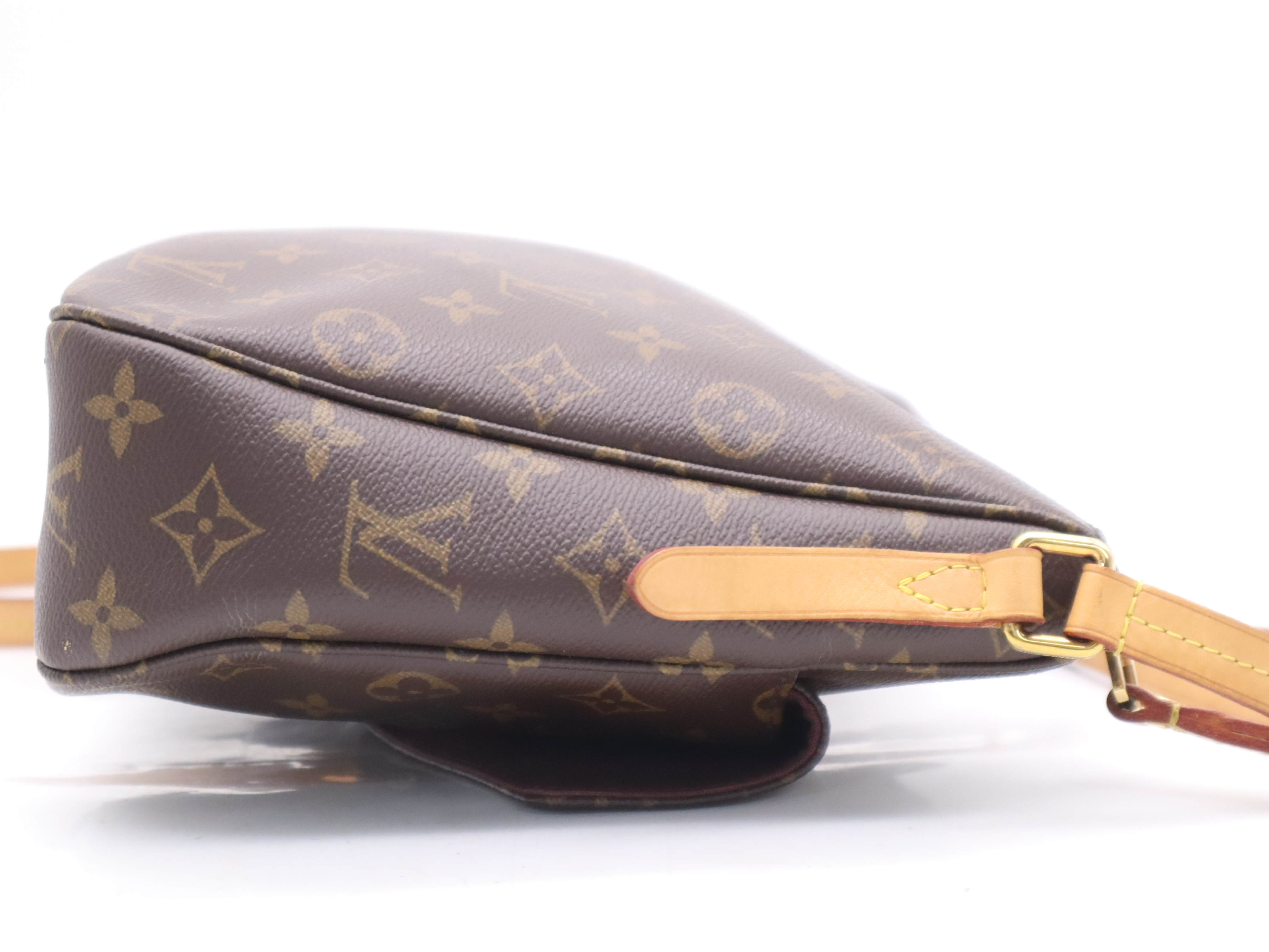 M41679 Monogram Mabillon Shoulder Bag — view 5
