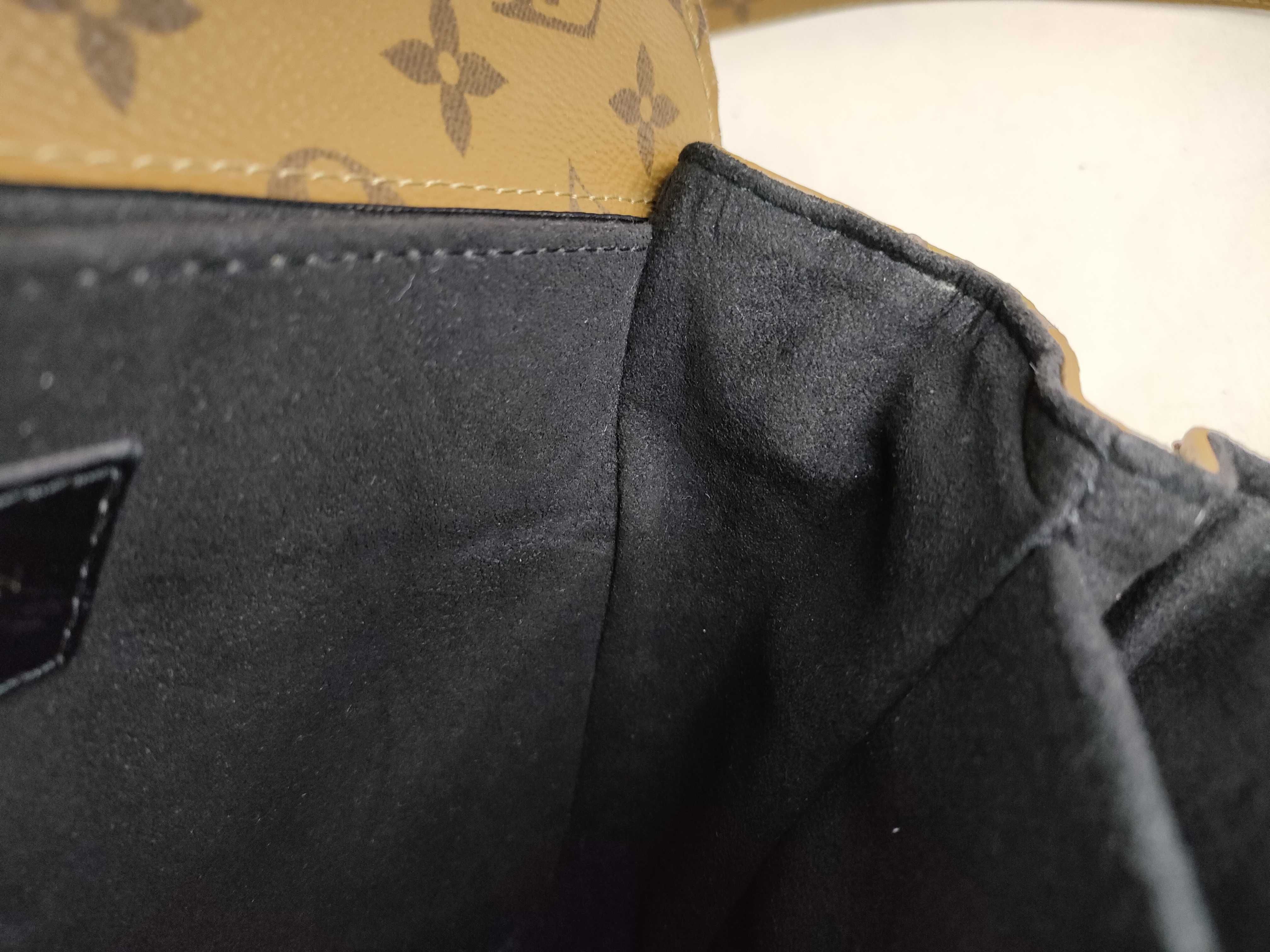Monogram Louis Vuitton M44876 Monogram Hand Shoulder Bag Handbag — view 10