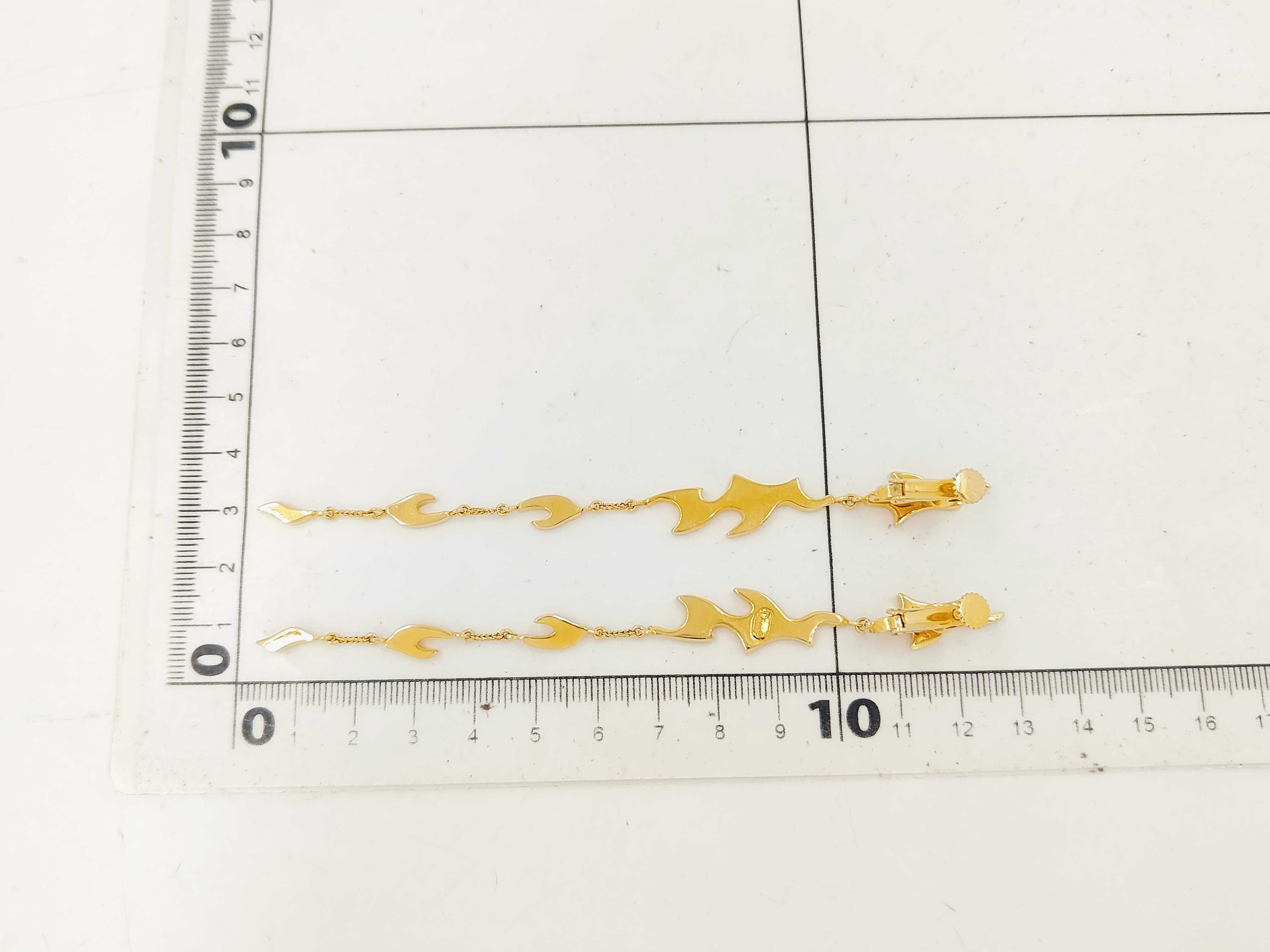 earrings — view 7