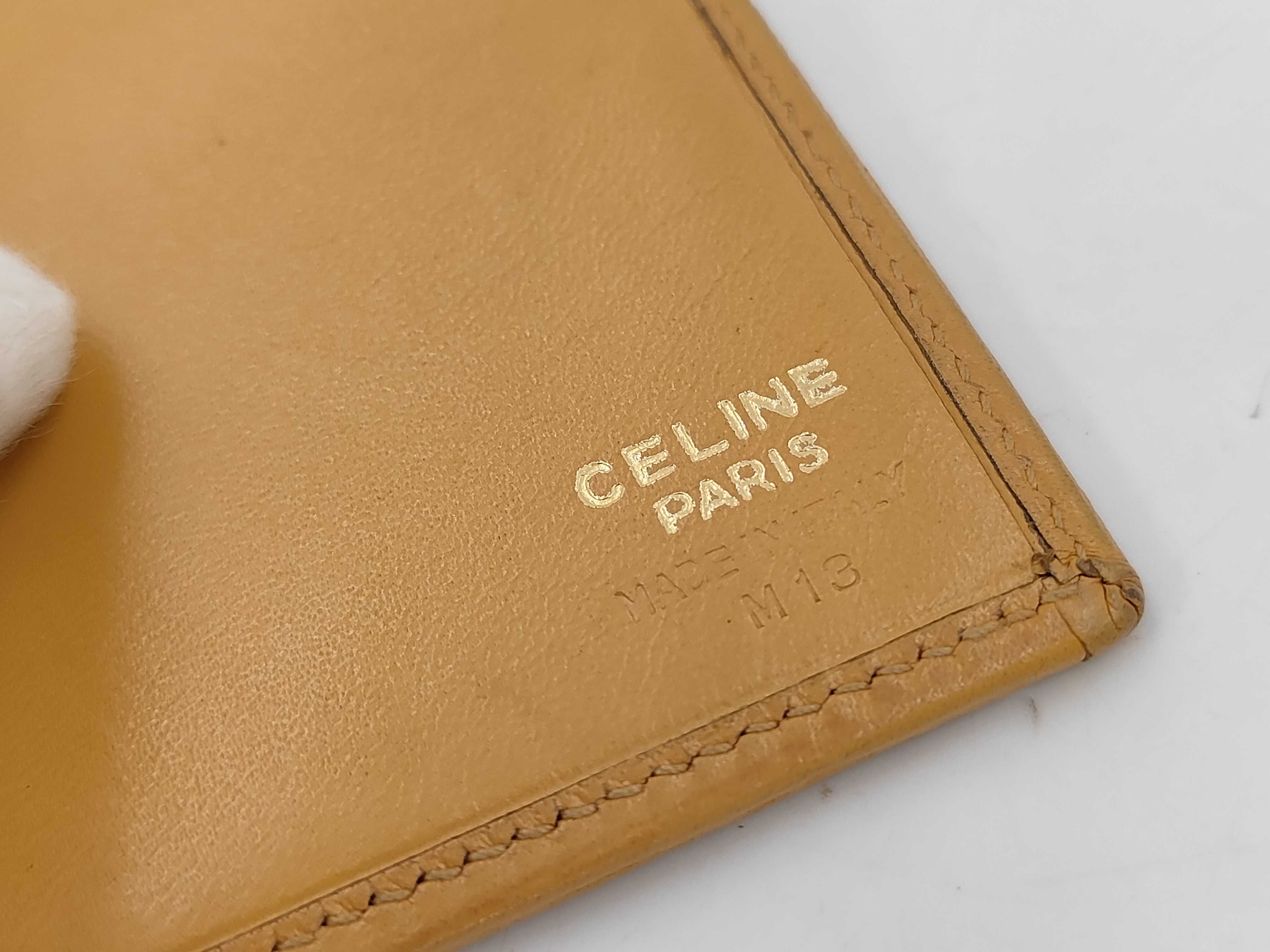 wallet — view 5