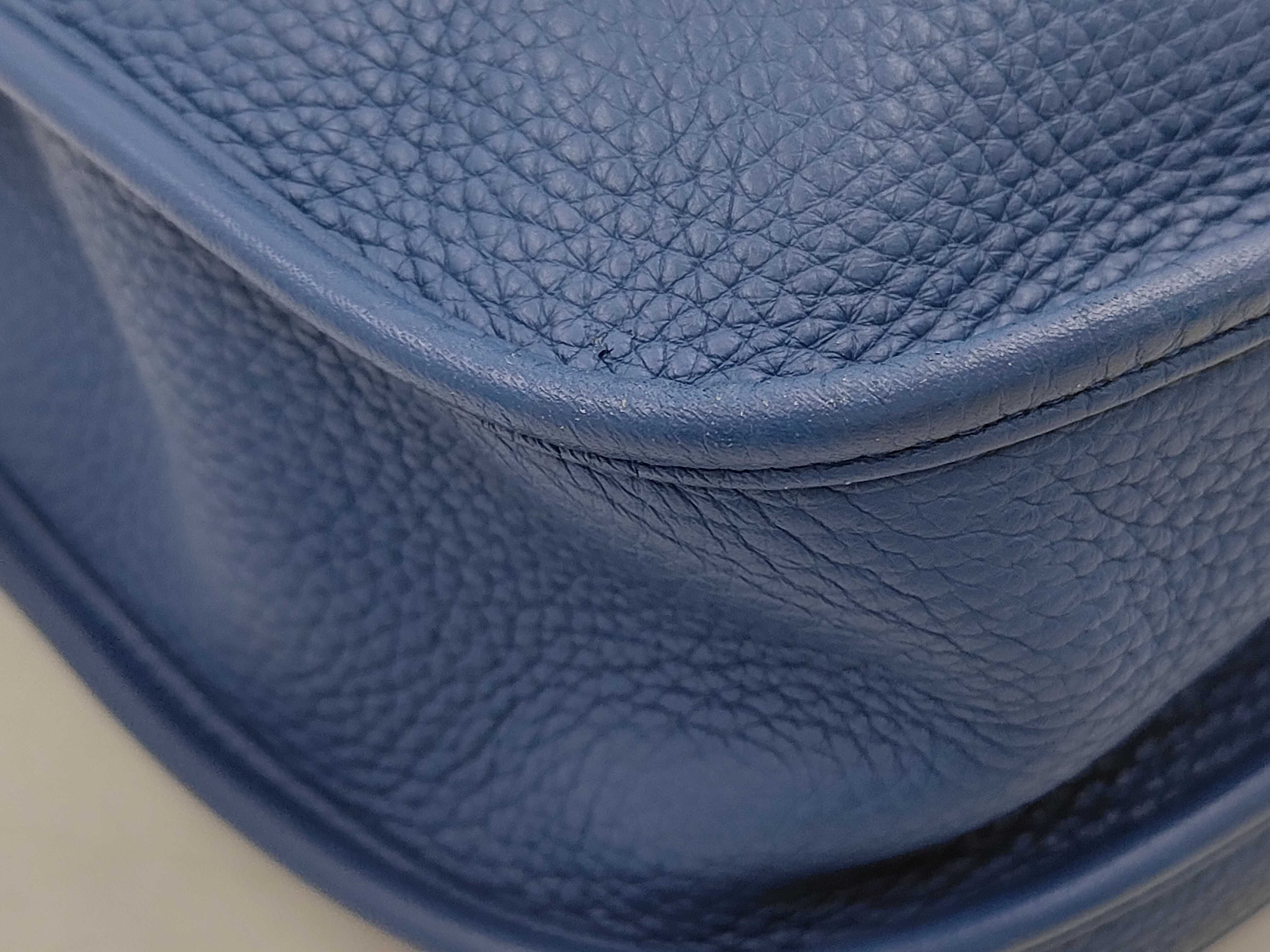 Evelyne 2169 3PM Taurillon leather, blue tones, silver hardware, X stamp, shoulder bag — view 3