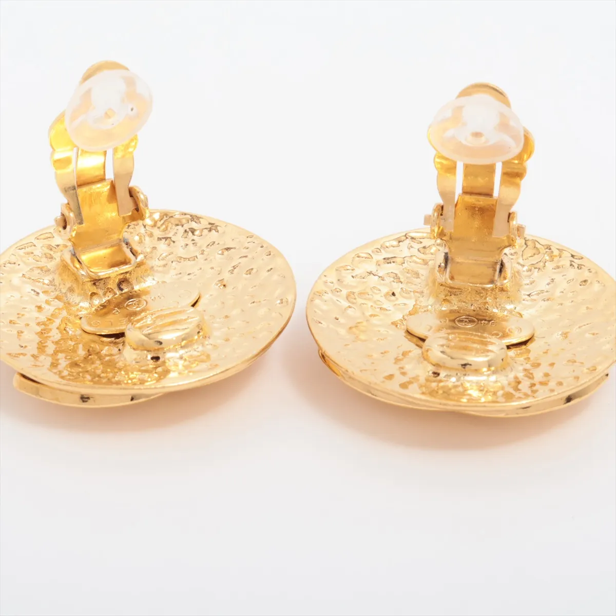 Coco Mark Matelassé 94P Earrings (Pair) GP Gold - — view 4
