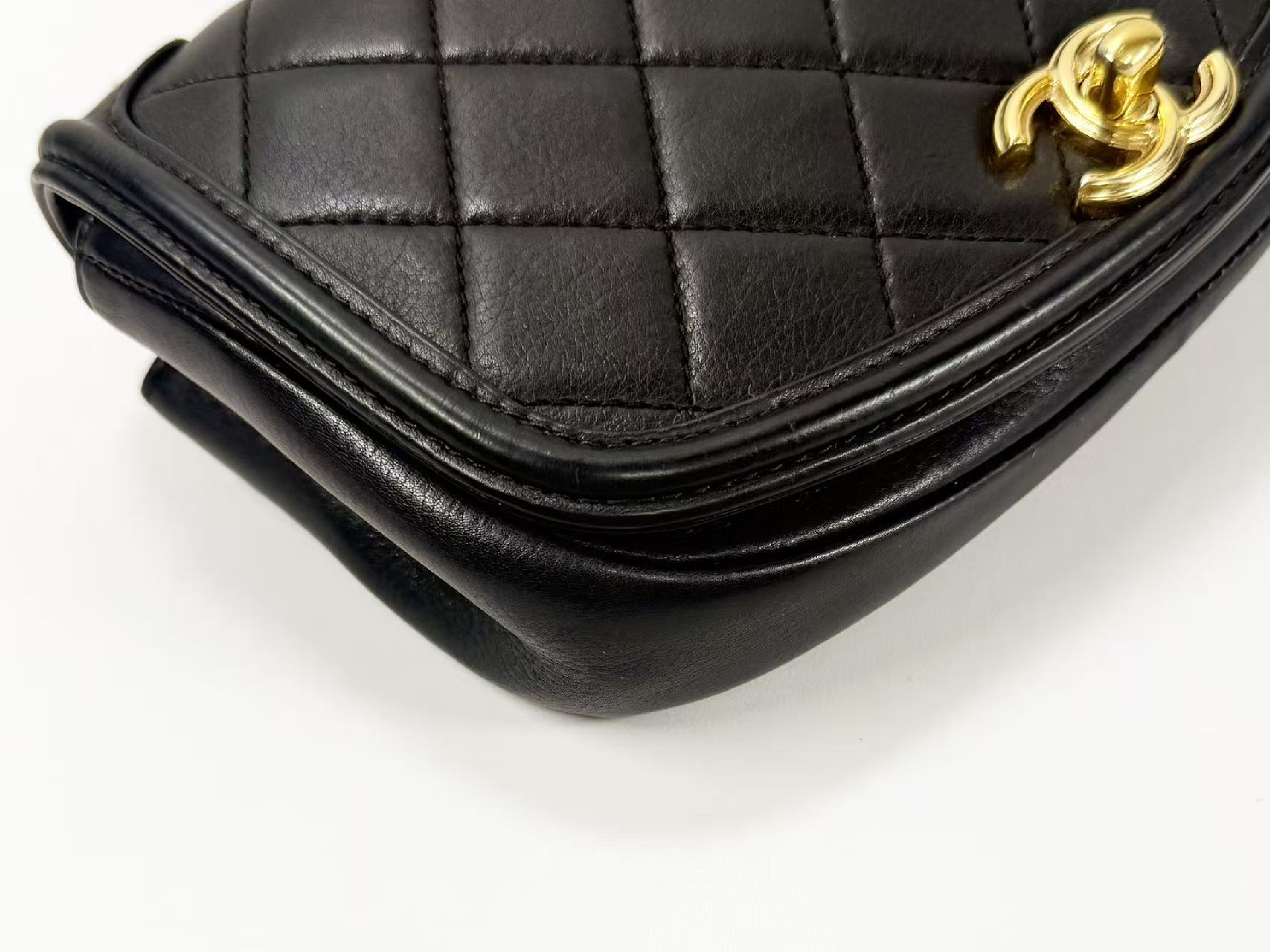 Black Matelassé Tanlock Double Chain Shoulder Bag, W20/H14/D6cm (approx.), serial number in the 28 range, with authenticity card and seal, gold hardware, 28342156. — view 11