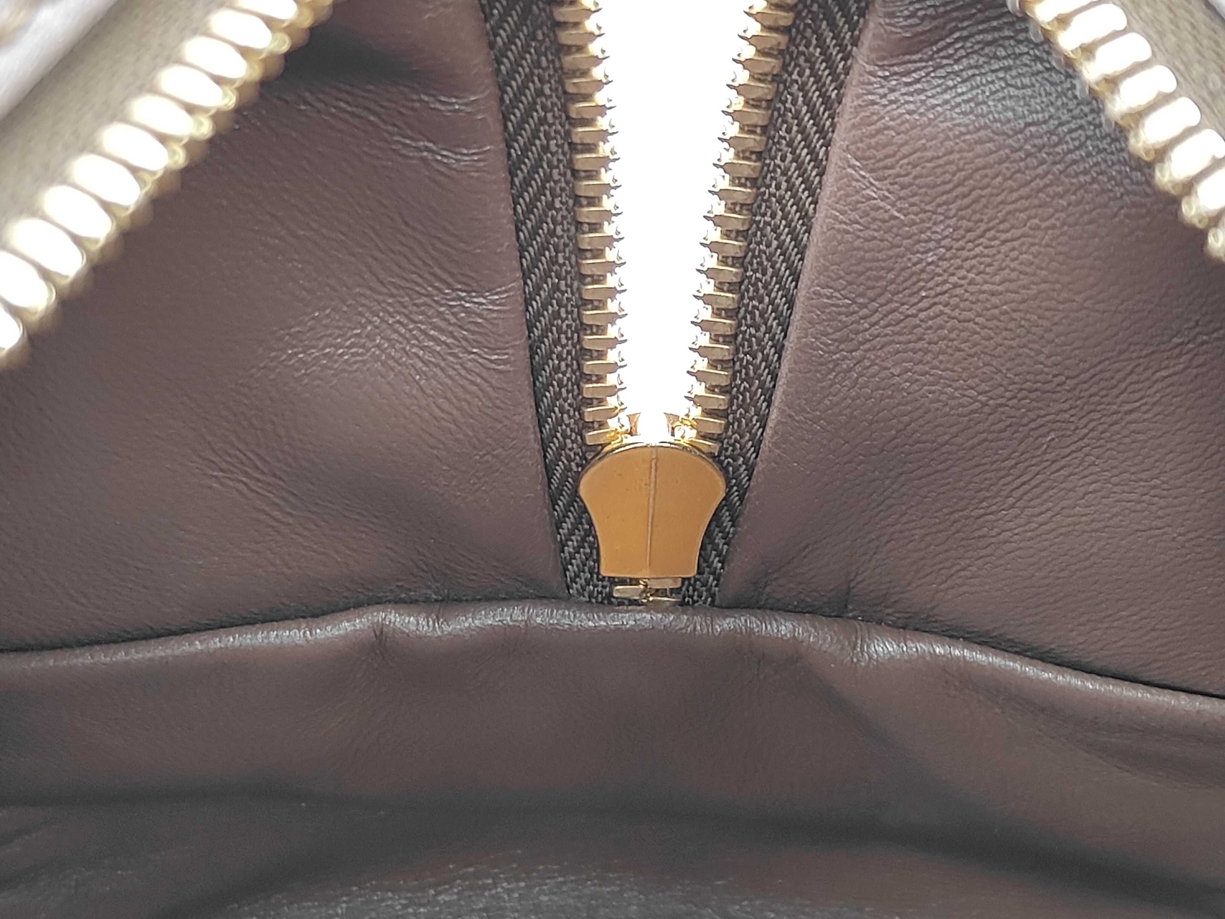 Amazona 28 Leather Handbag in Greige with Gold Hardware — view 9