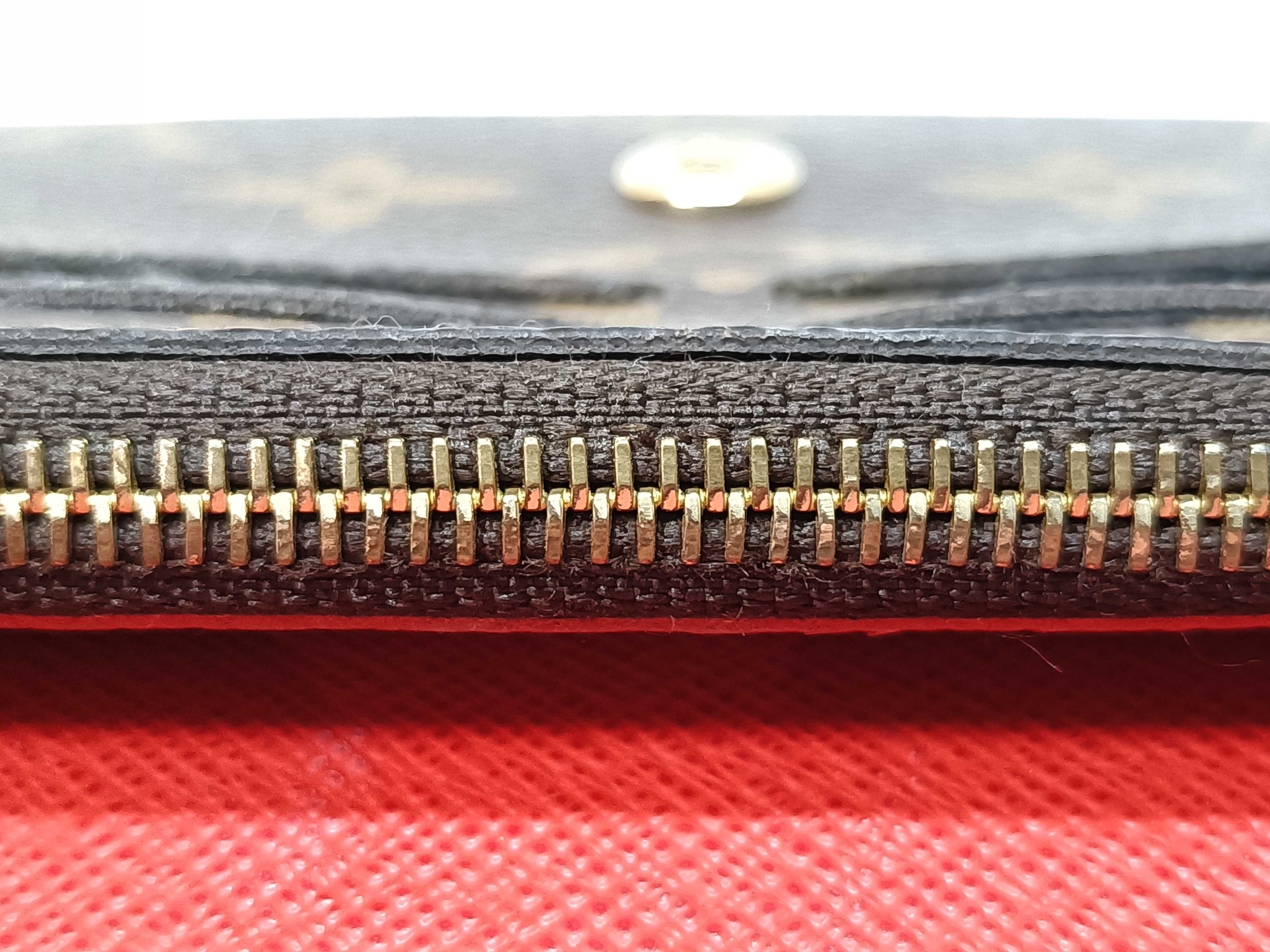Monogram Portefeuille Emilie Flower Wallet (Clasp deteriorated) — view 11