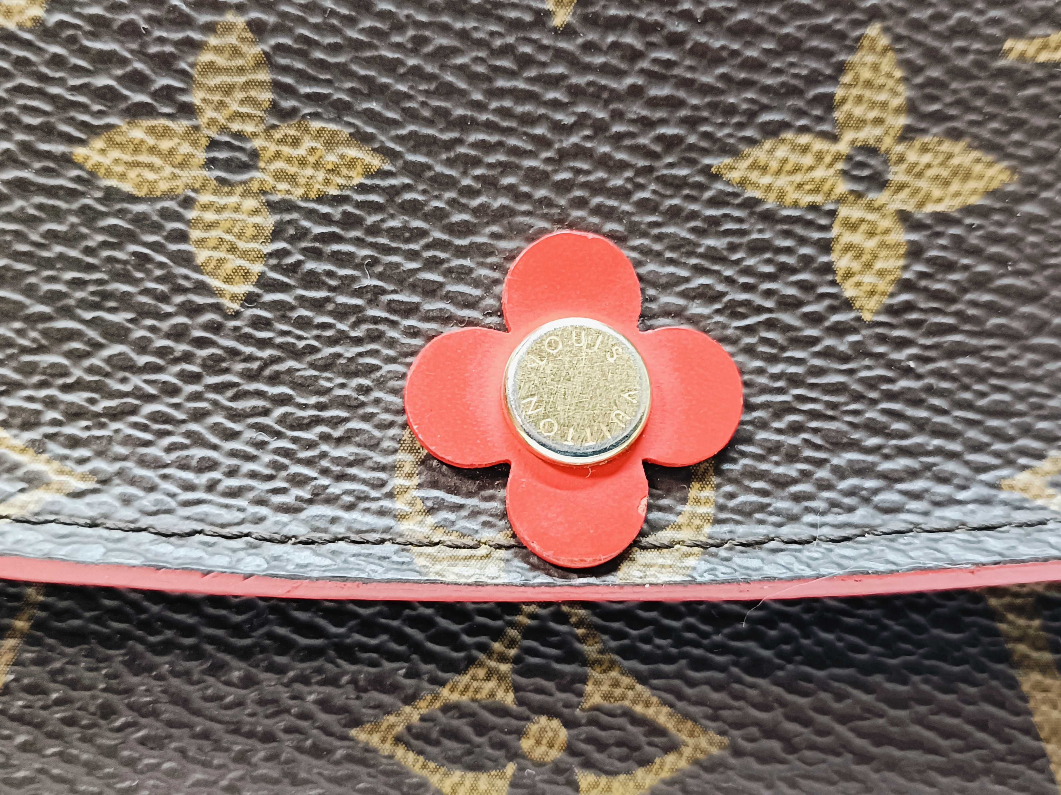 Monogram Portefeuille Emilie Flower Wallet (Clasp deteriorated) — view 7