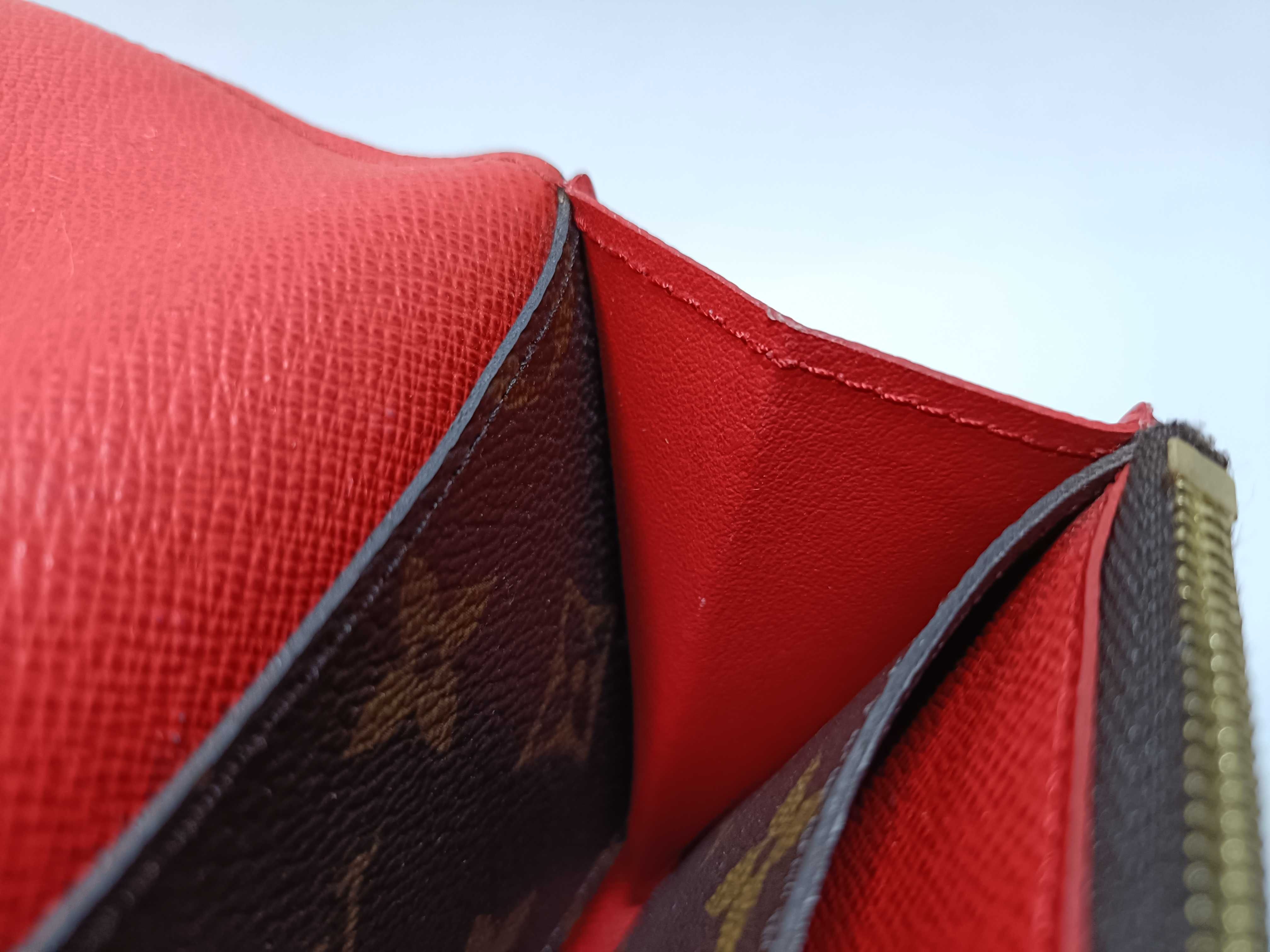 Monogram Portefeuille Emilie Flower Wallet (Clasp deteriorated) — view 9
