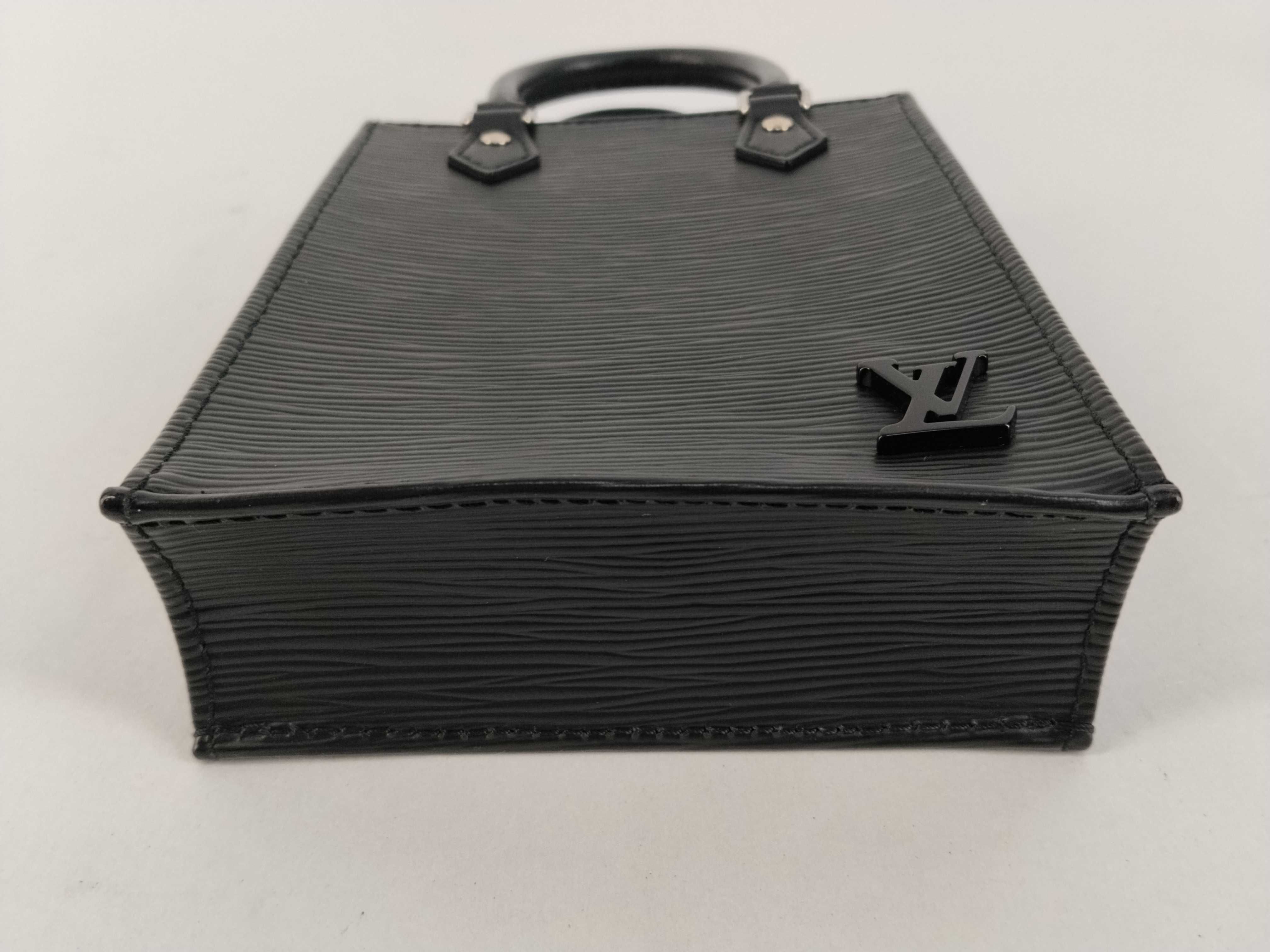 Epi Louis Vuitton Tote Bag Handbag — view 7