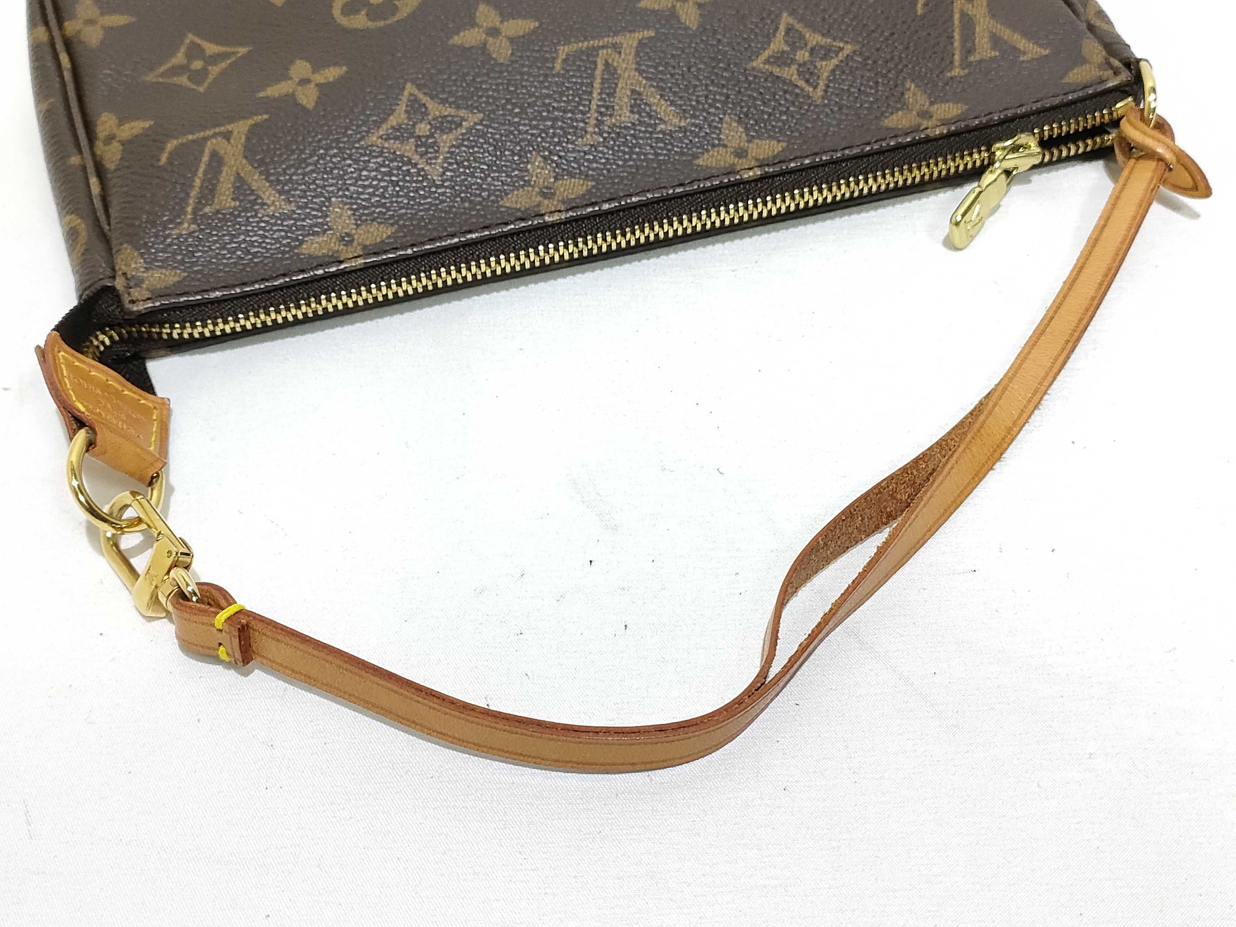 Monogram Pochette Accessoires M51980 SD0020 Brown Handbag — view 3