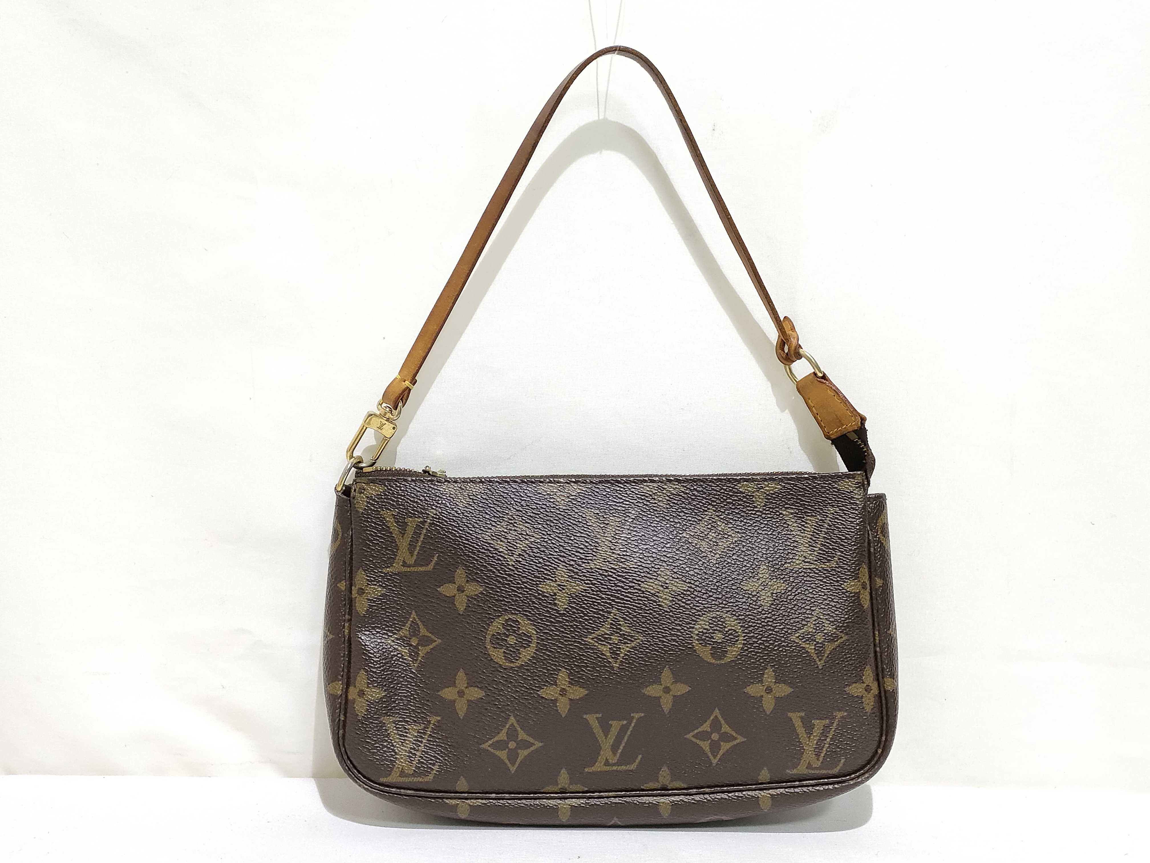 Monogram 0917JA122 Handbag