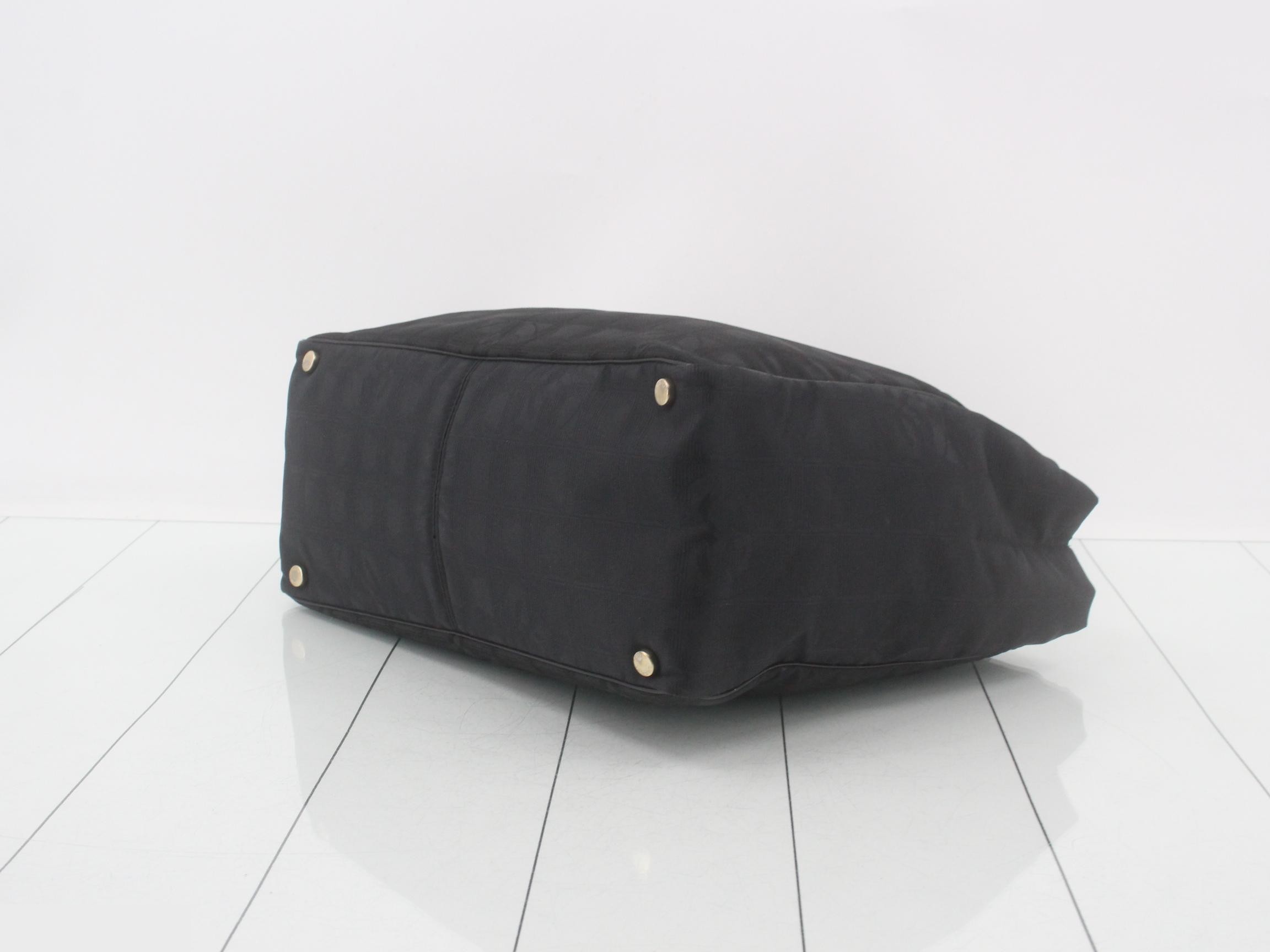 New Travel Line (Bags) - Tote Bag, Item No. 12 — view 6
