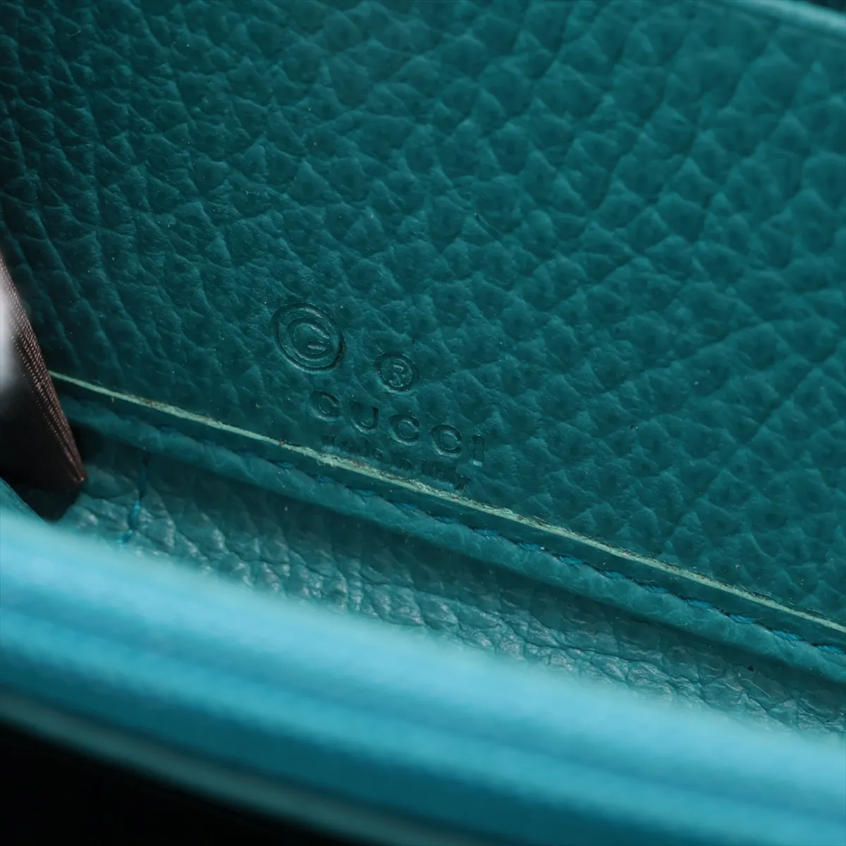 Interlocking G 449347 PVC x Leather Round Zip Wallet Blue G Stamp — view 7
