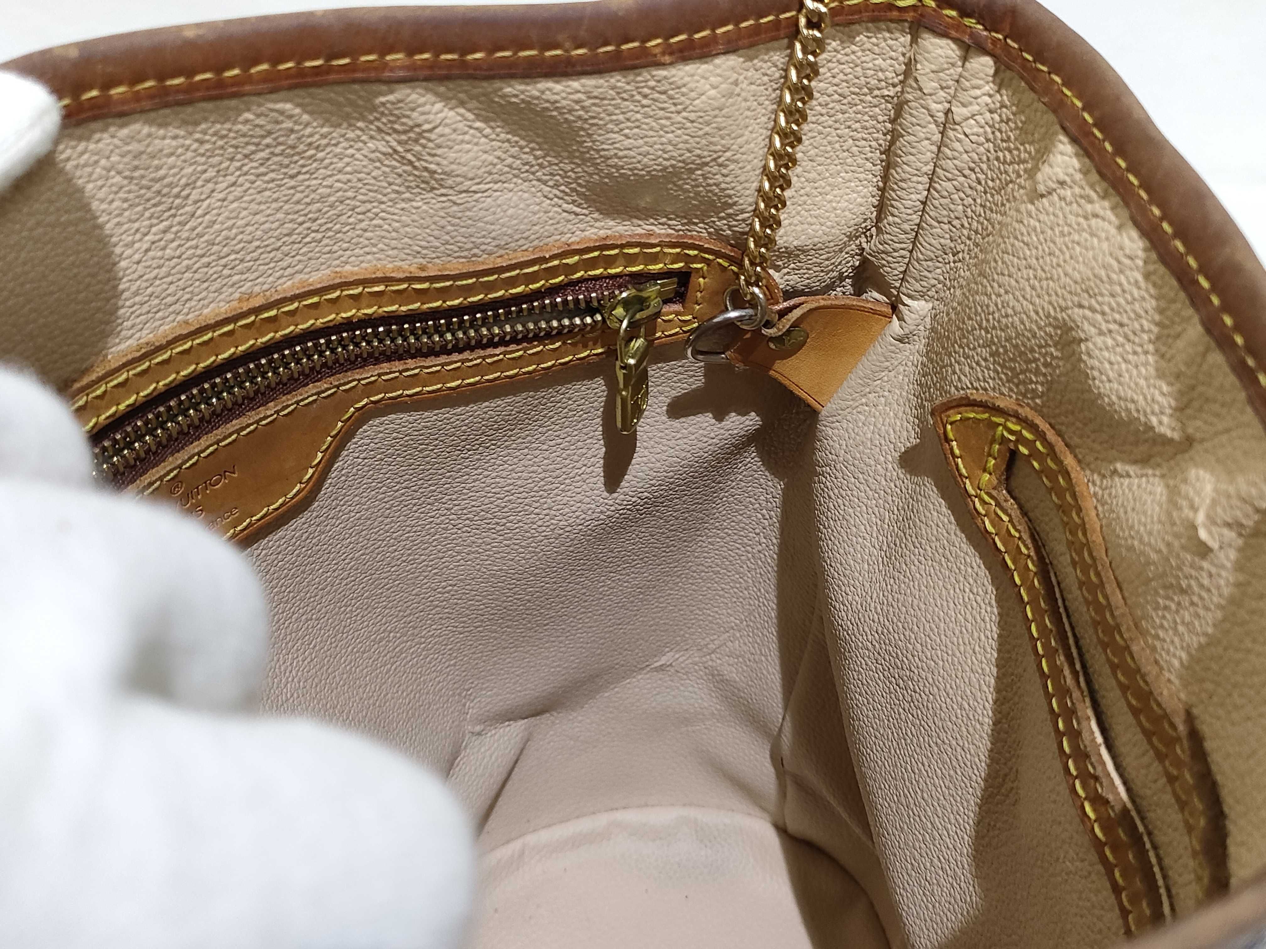 Monogram Bucket PM M42238 FL0032 Brown Tote Bag — view 11