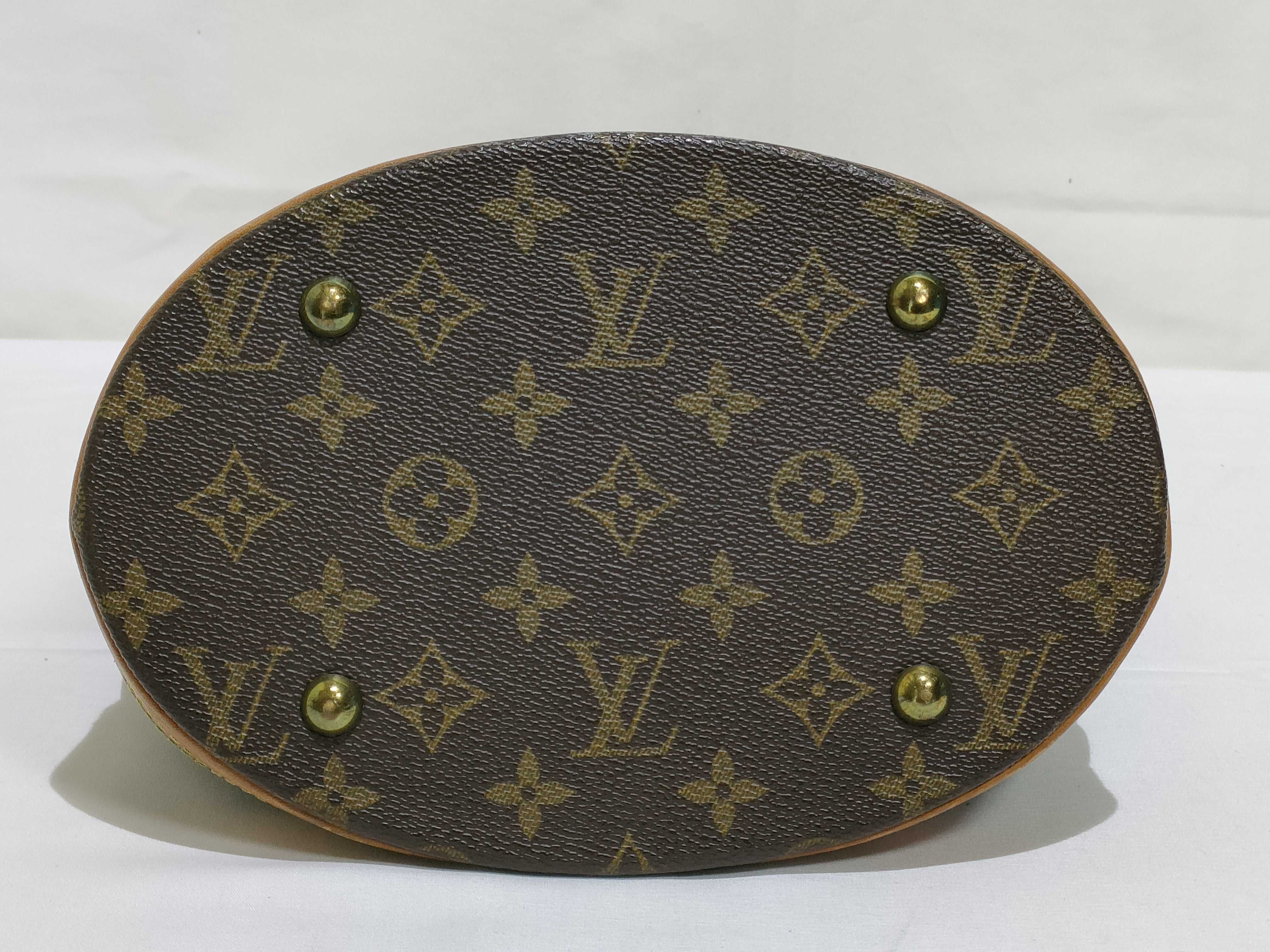 Monogram Bucket PM M42238 FL0032 Brown Tote Bag — view 7