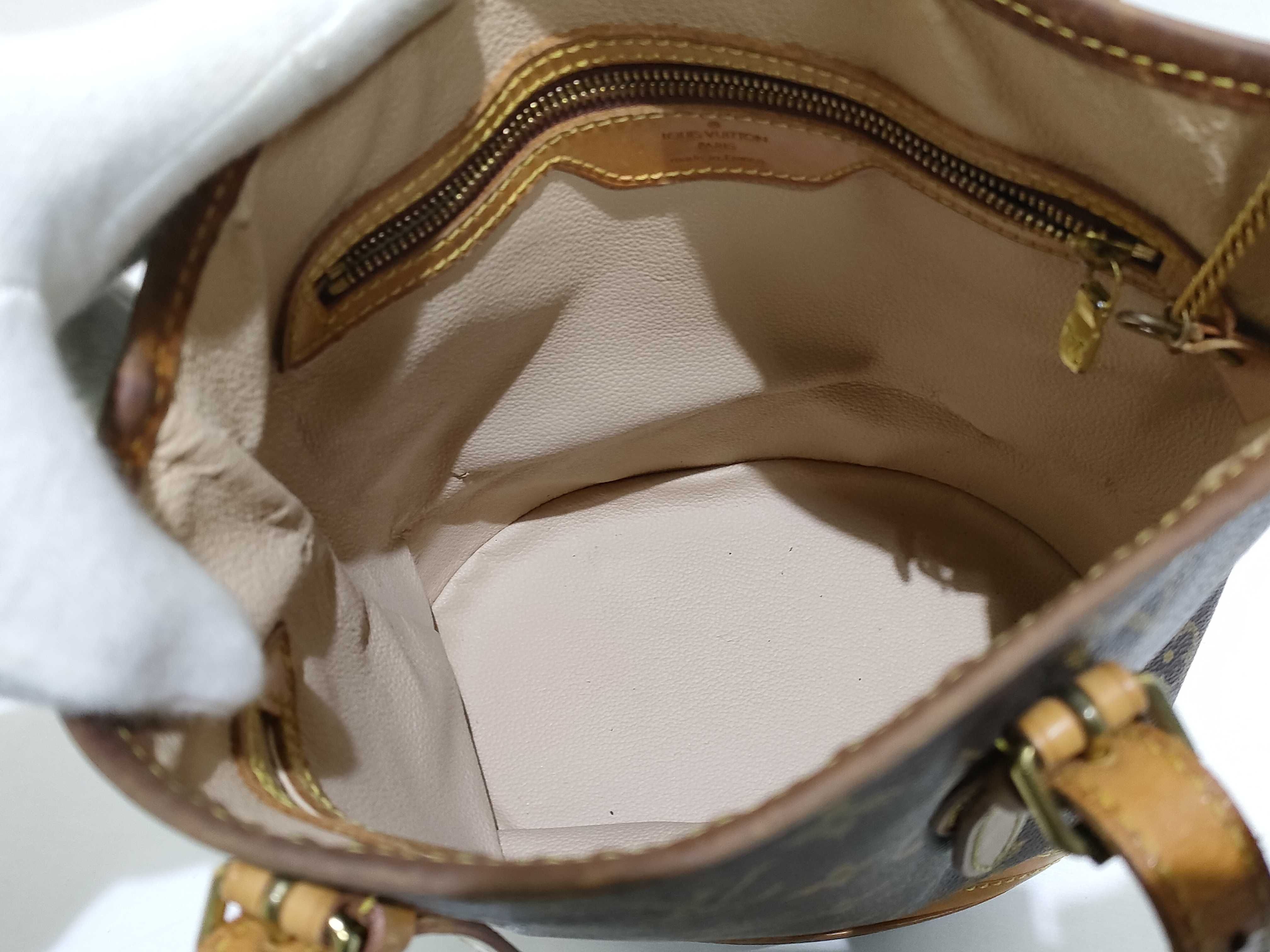 Monogram Bucket PM M42238 FL0032 Brown Tote Bag — view 8