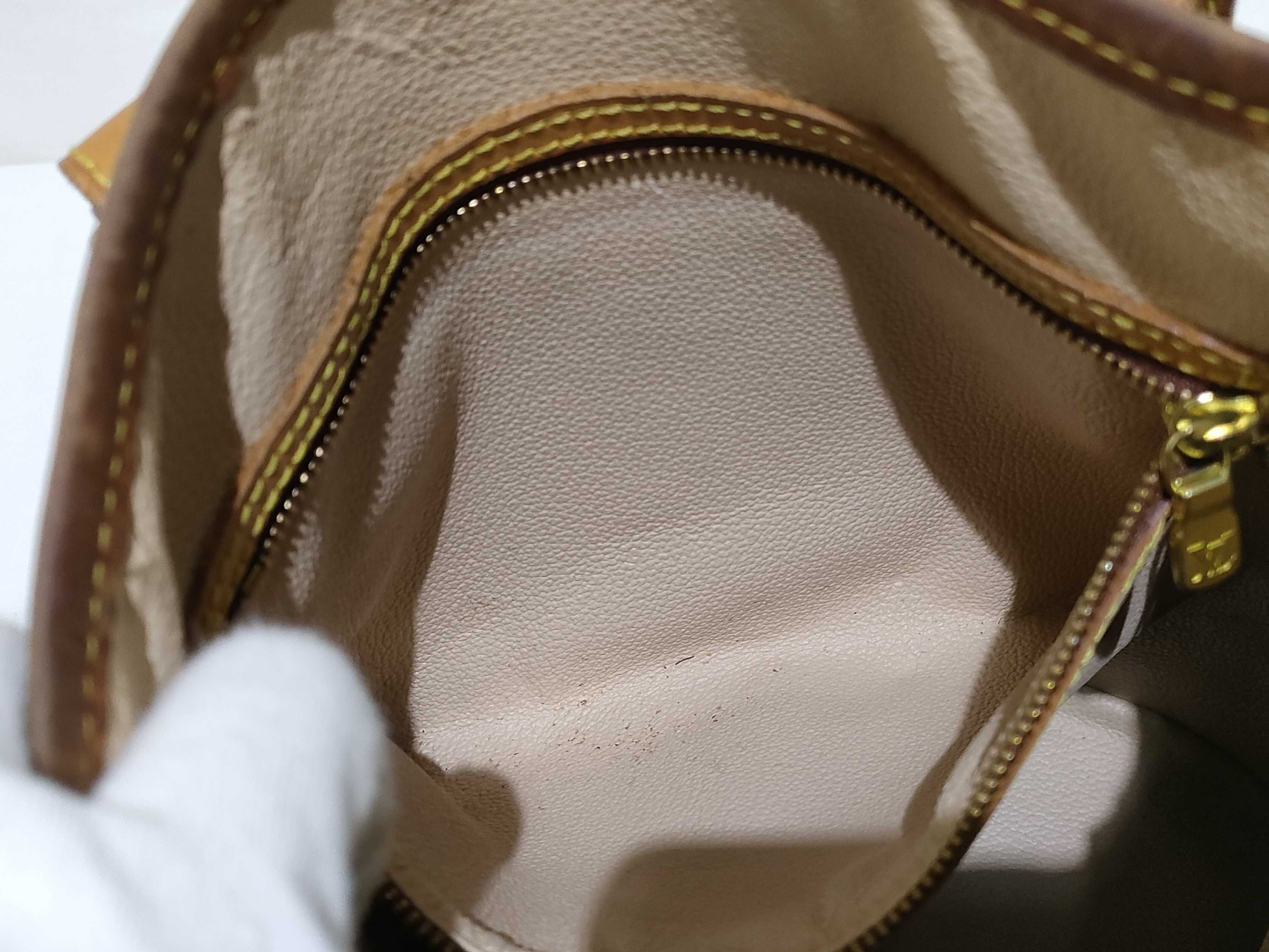 Monogram Bucket PM M42238 FL0032 Brown Tote Bag — view 9