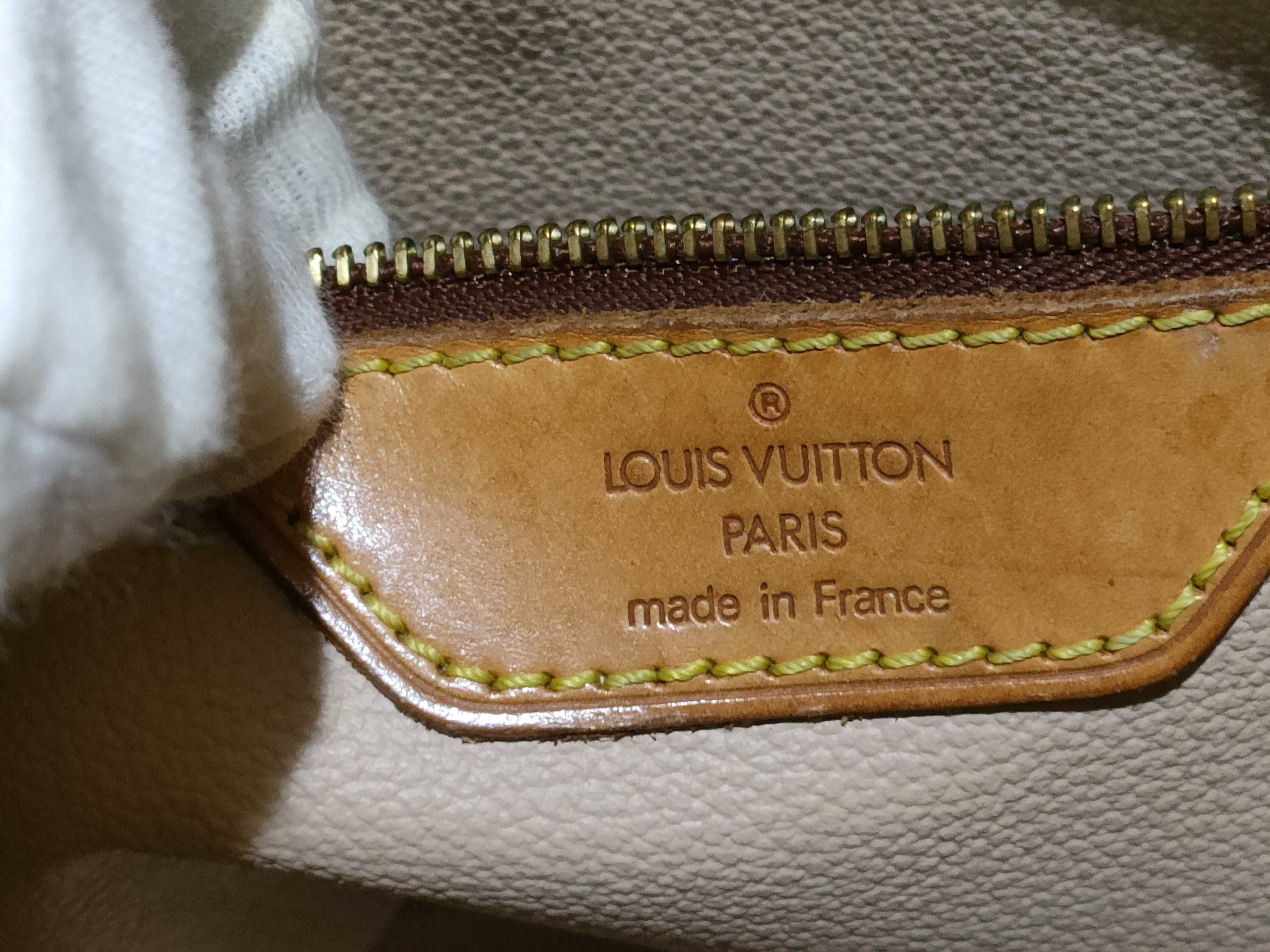 Monogram Bucket PM M42238 FL0032 Brown Tote Bag — view 10