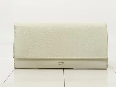 long wallet