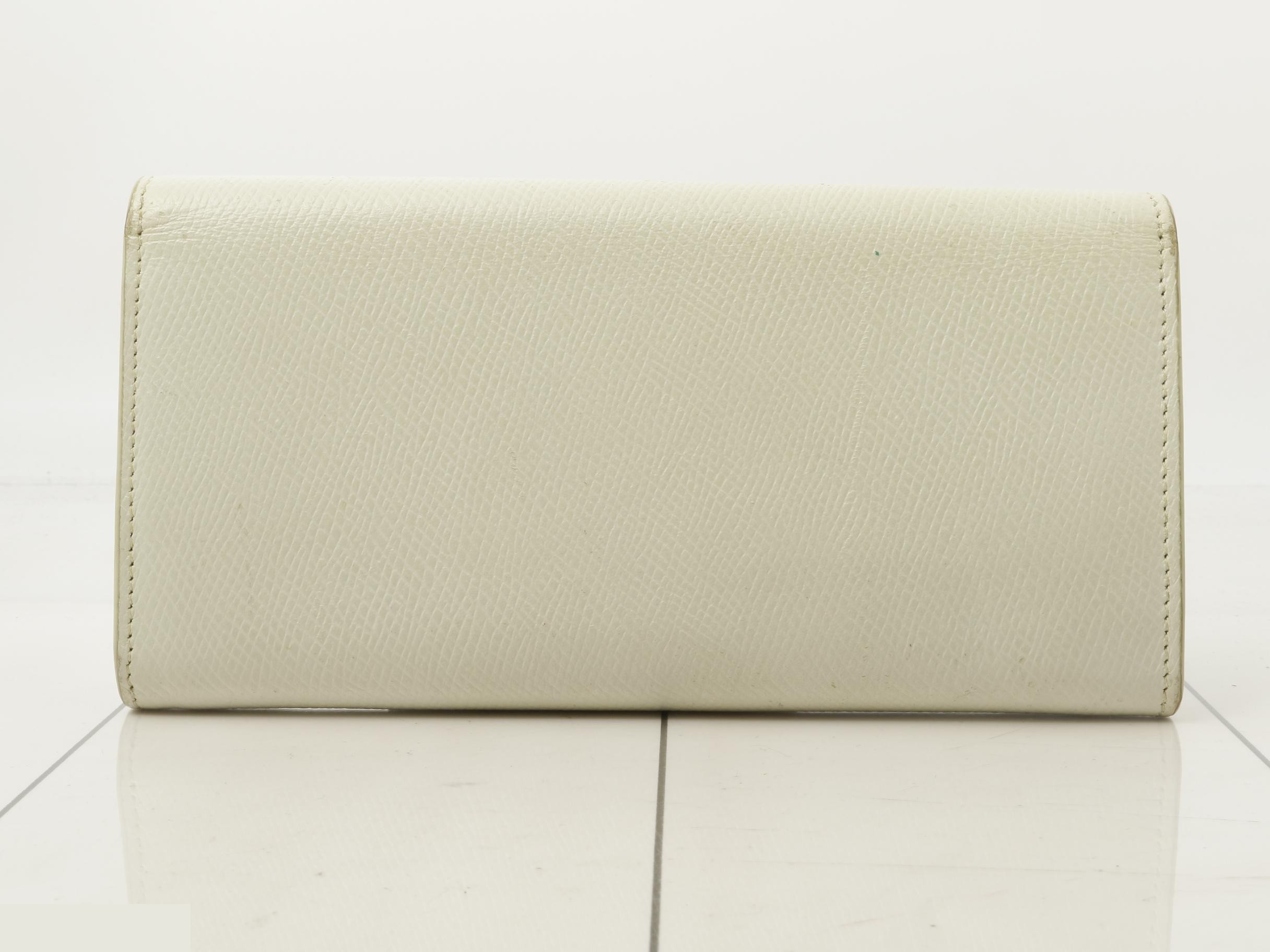 long wallet — view 2
