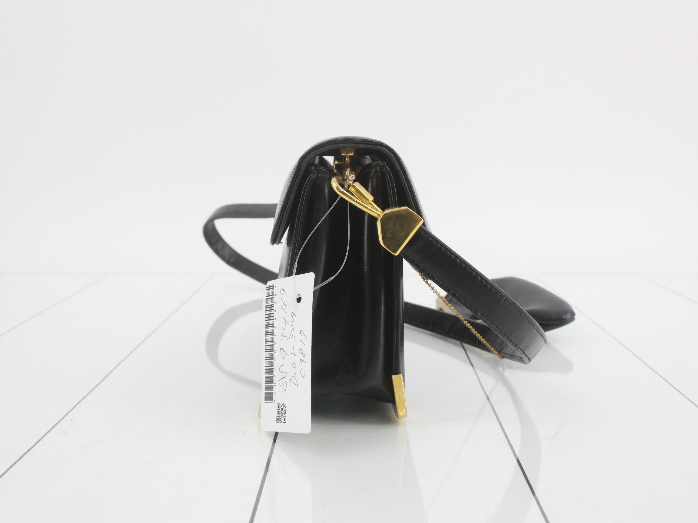 Trotter Leather Shoulder Bag with Coin Purse — view 4