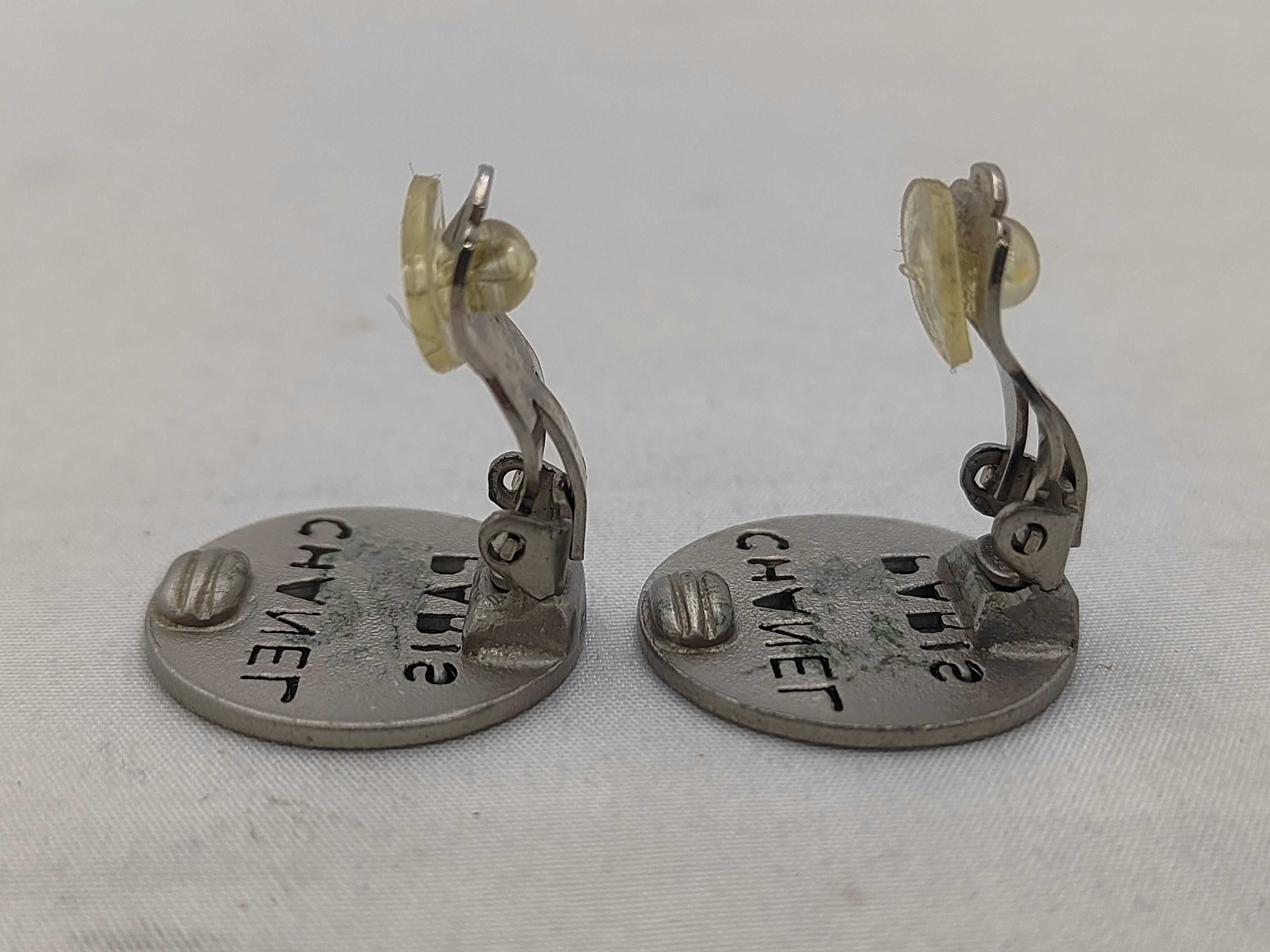 earrings — view 3