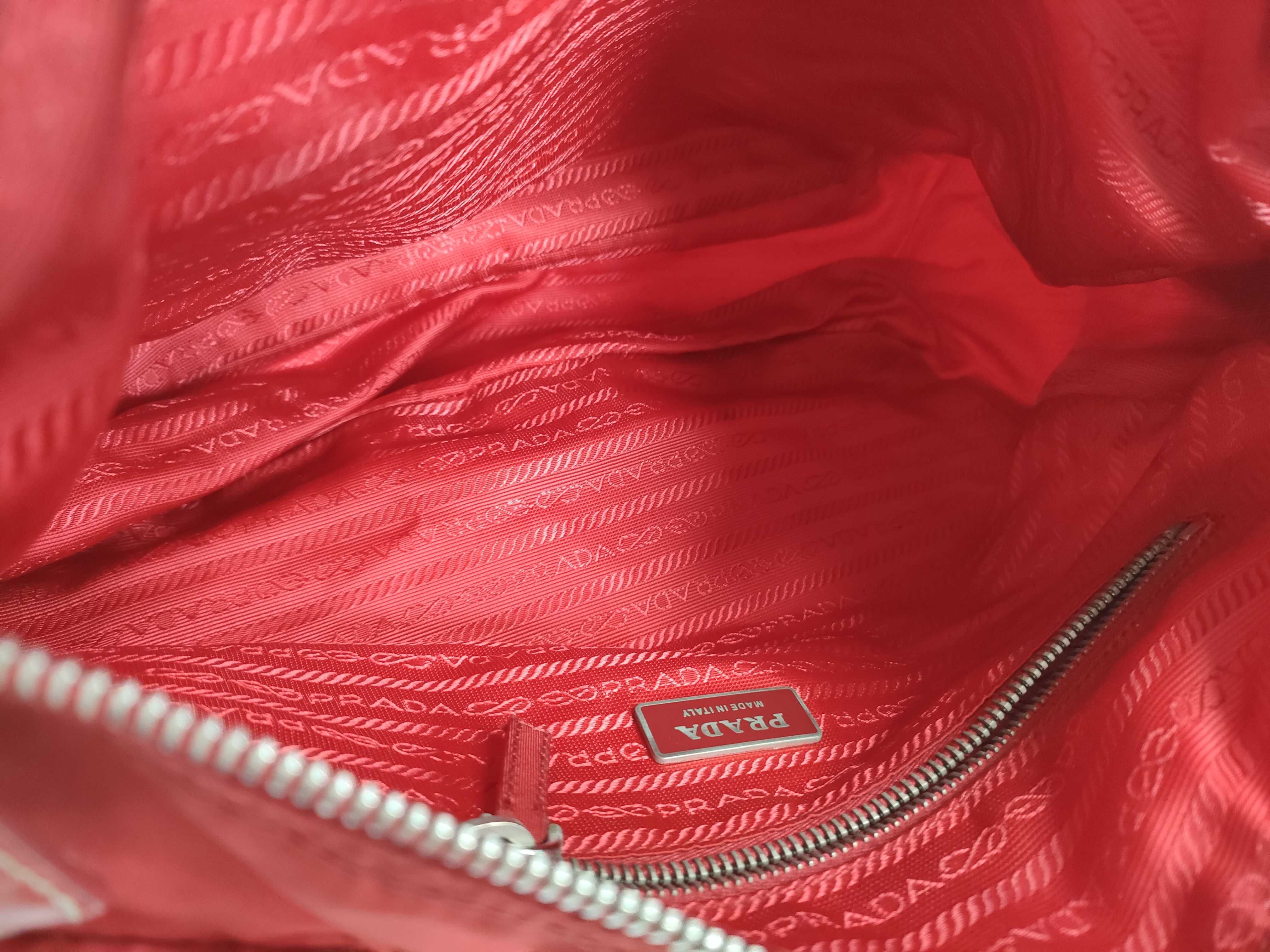 Nylon Messenger Shoulder Bag — view 12