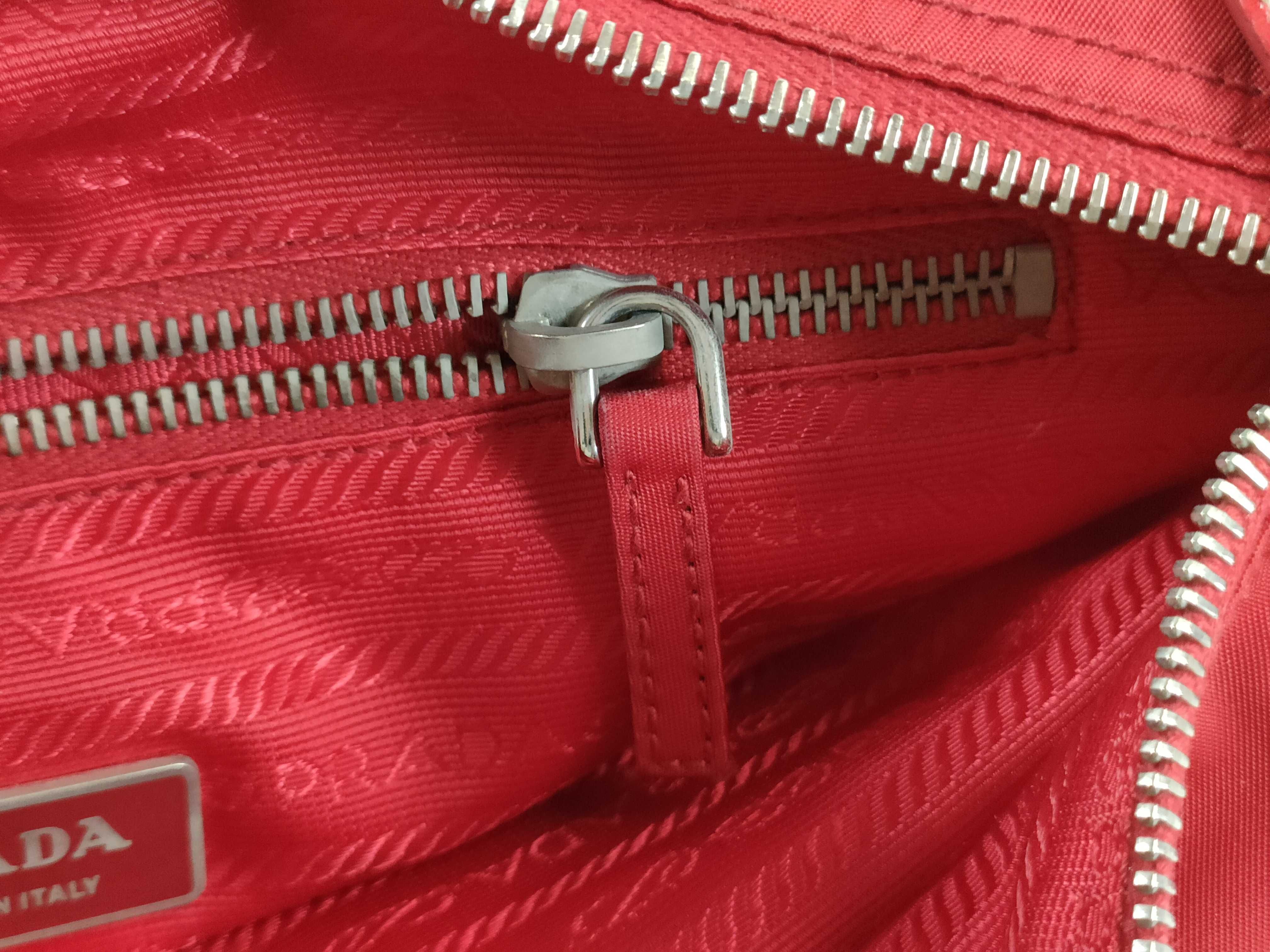 Nylon Messenger Shoulder Bag — view 14