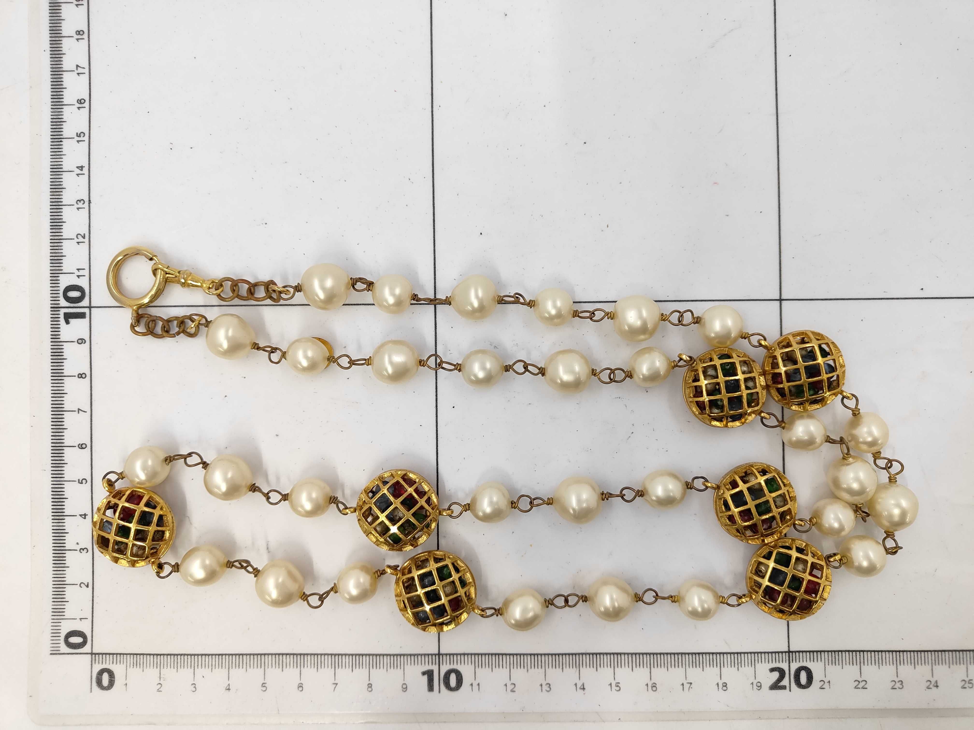 Matelassé Basket Gripoix Pearl Necklace Vintage Necklace — view 6