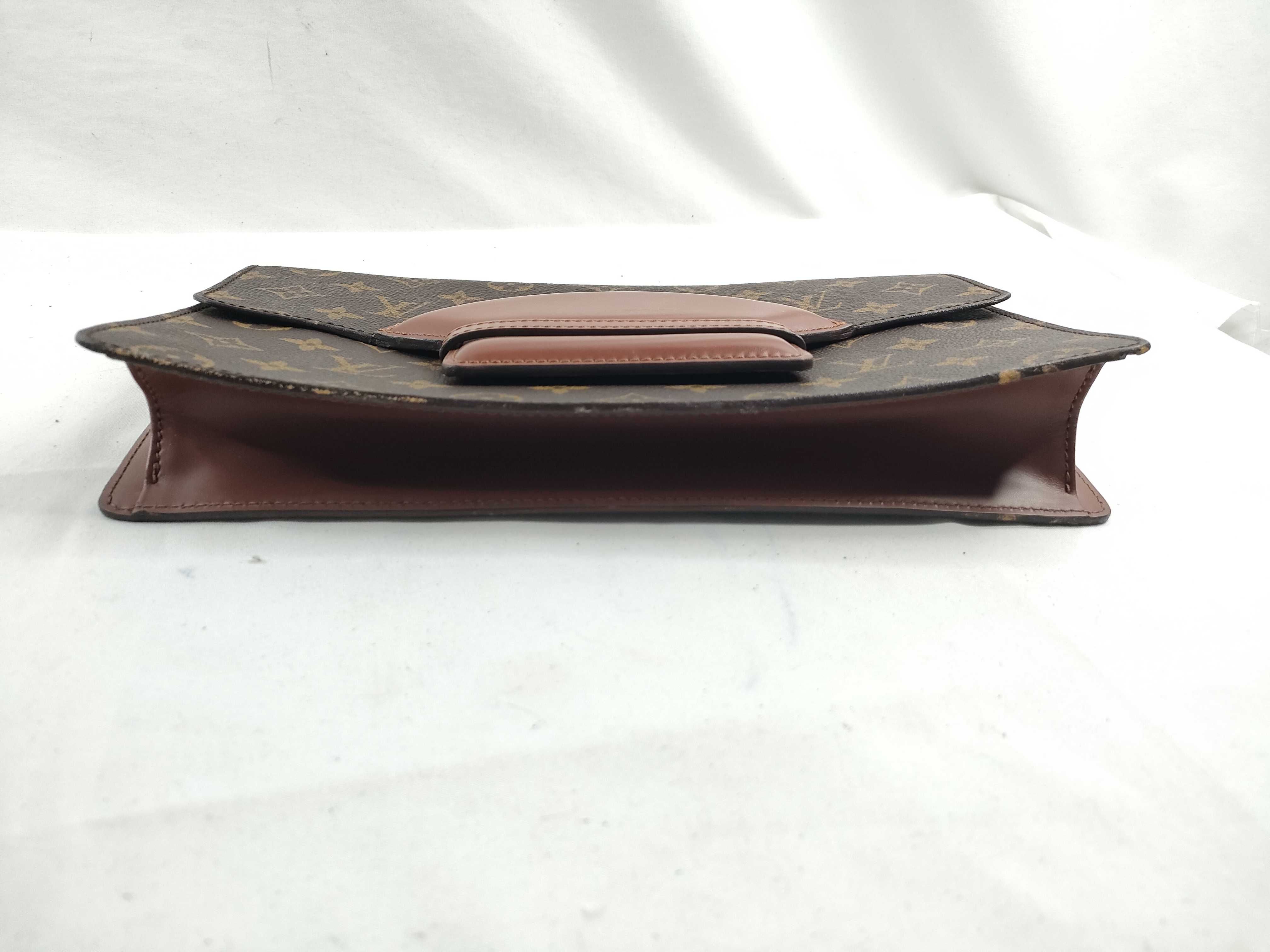 Monogram M51788 Monogram Chaillot Second Bag Clutch Bag — view 4