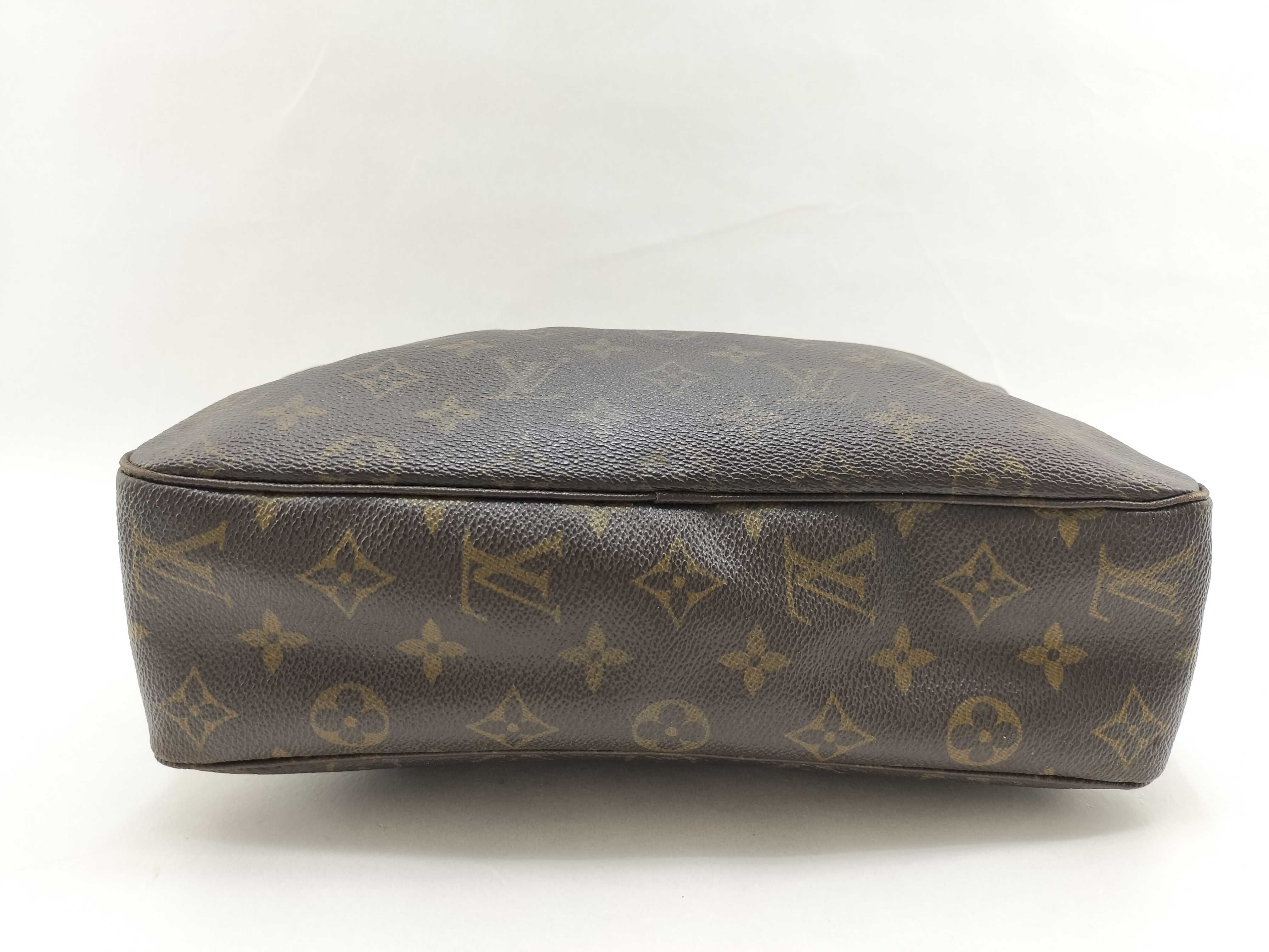 Monogram Vuitton Troussard Toilette 28 Pouch — view 7