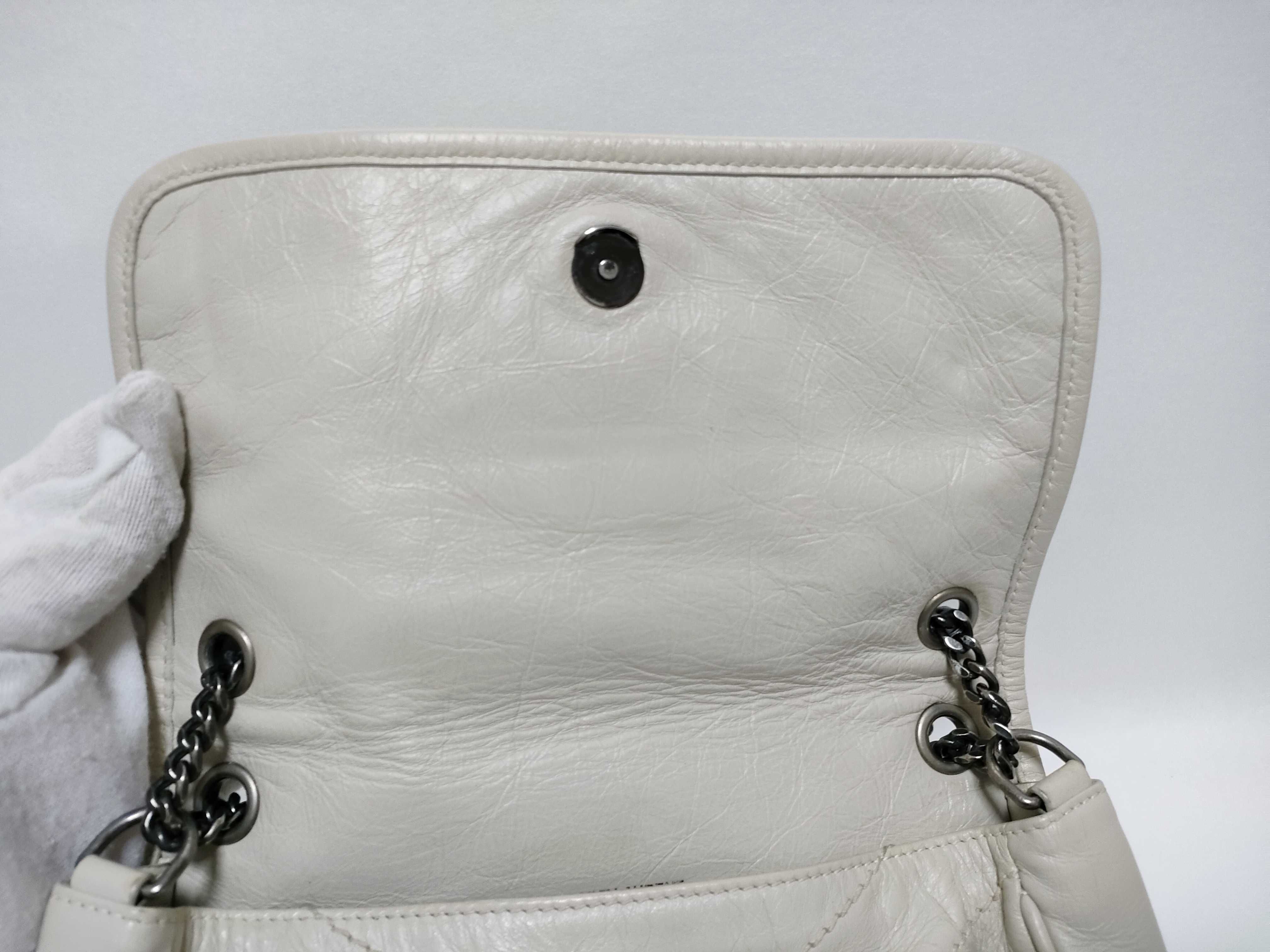 ID- Paris Niki Baby Leather Chain Shoulder Bag White 633160 Shoulder Bag — view 8