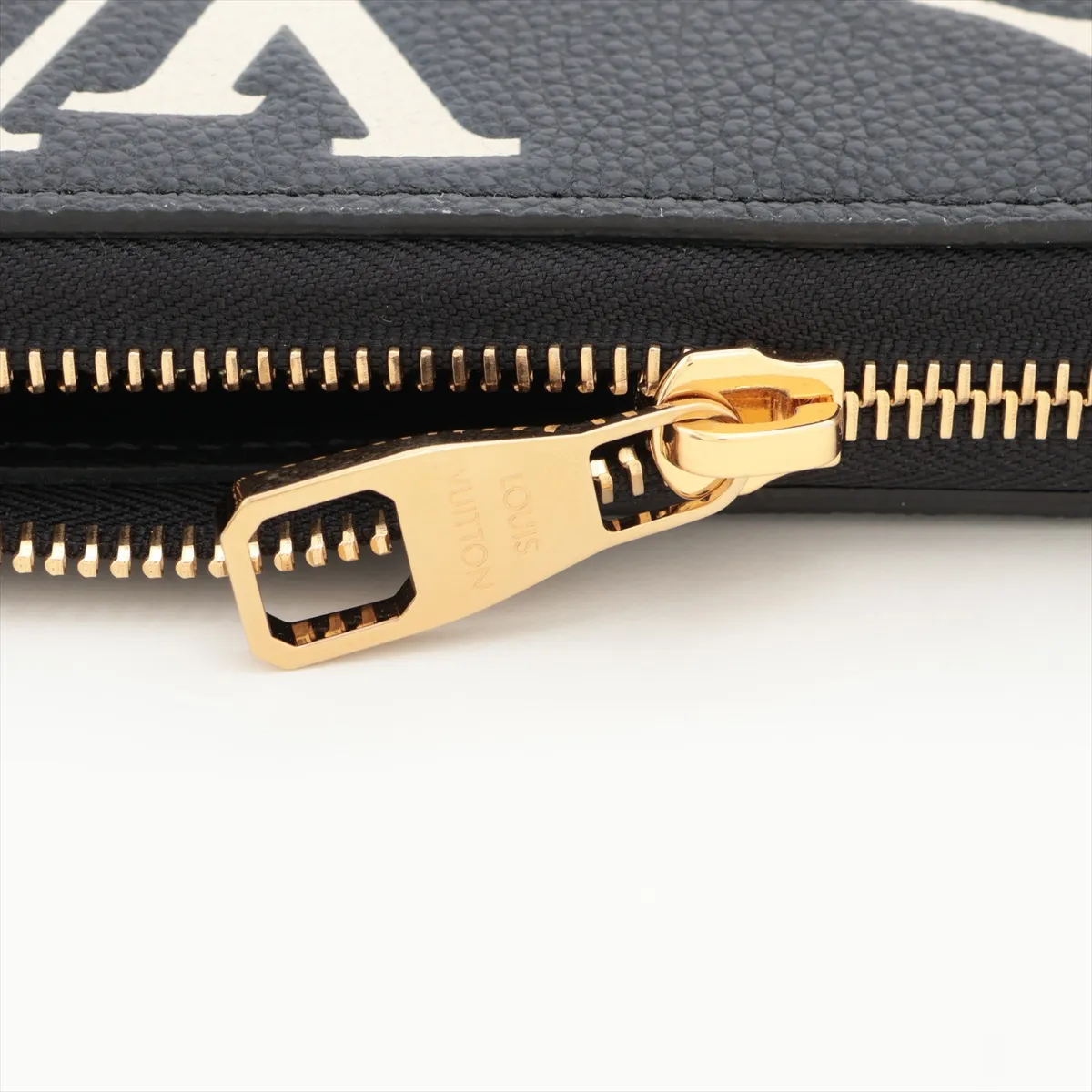 Bicolor Monogram Empreinte Zippy Wallet - Black Round Zip Wallet M28794 (RFID detected) — view 14